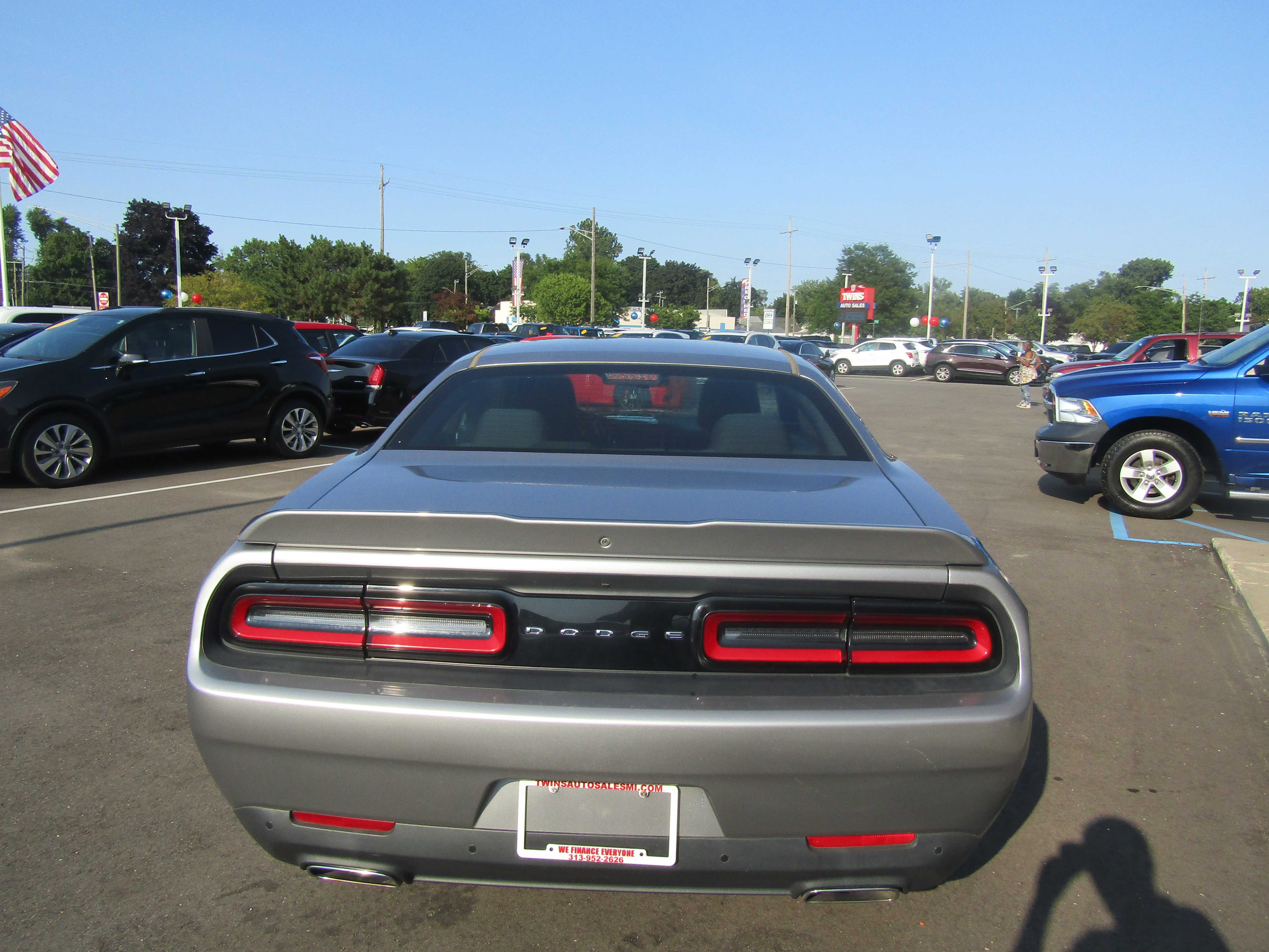 SILVER, 2016 DODGE CHALLENGER Thumnail Image 6