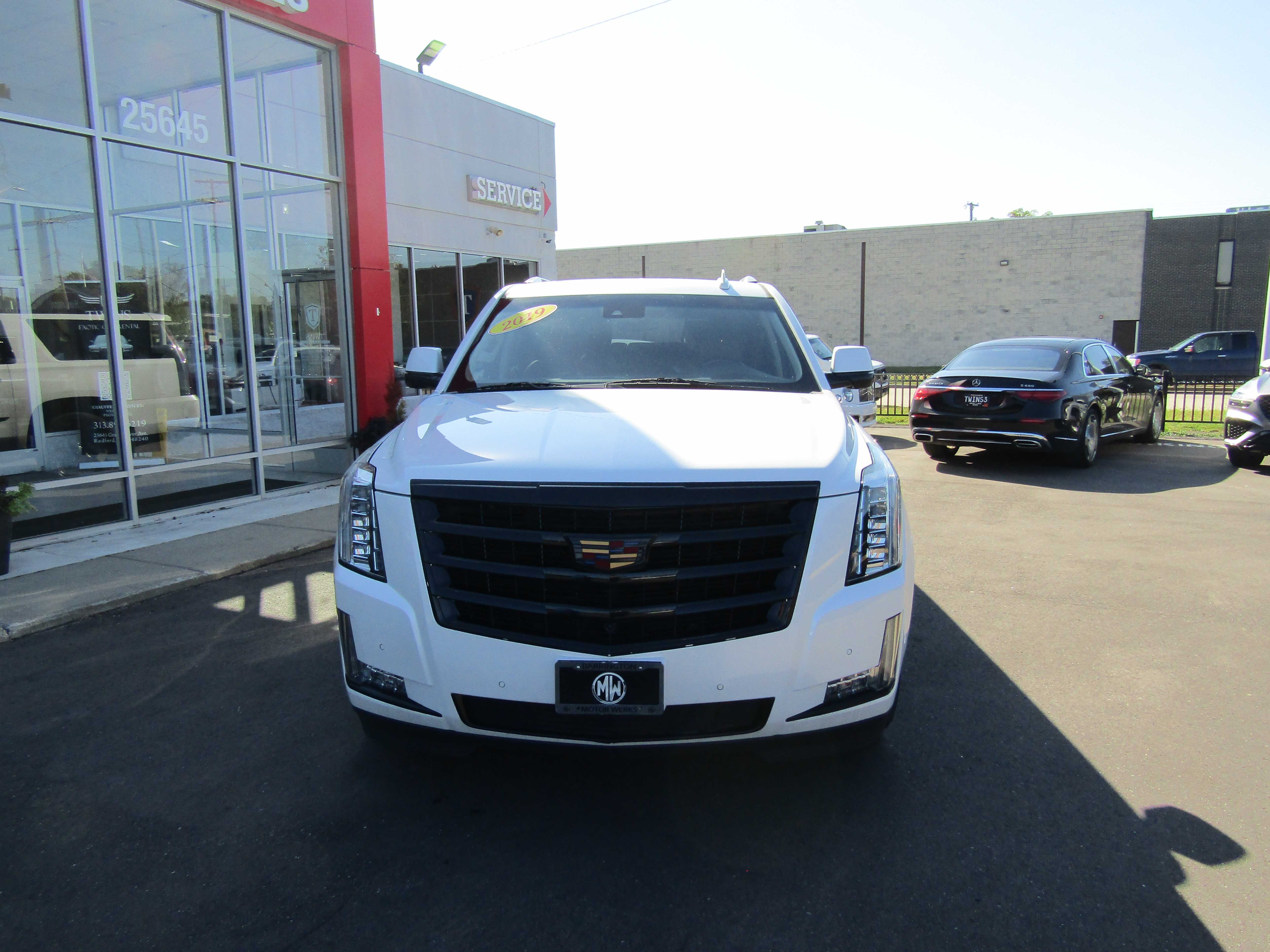 WHITE, 2019 CADILLAC ESCALADE ESV Thumnail Image 6