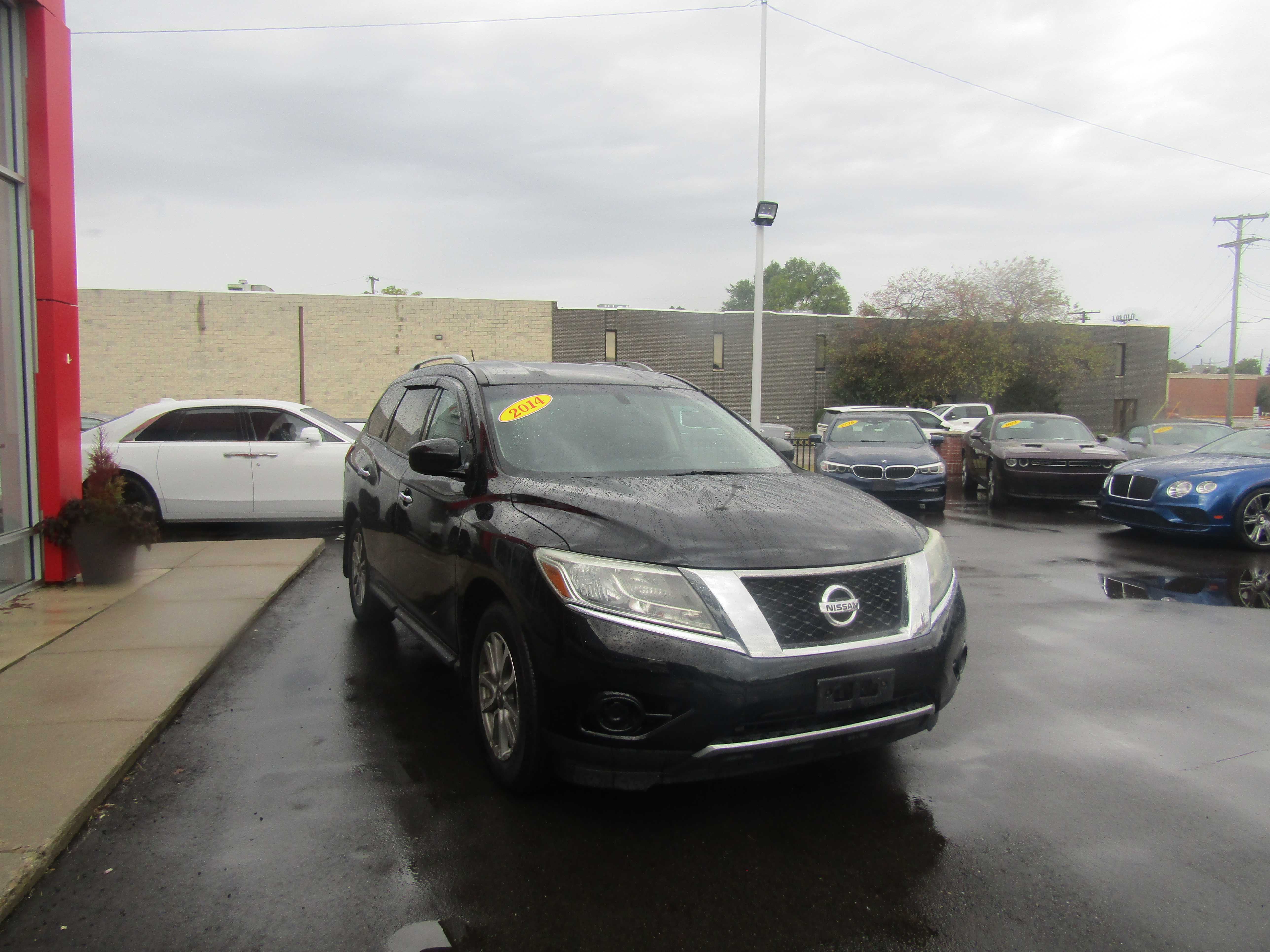 BLACK, 2014 NISSAN PATHFINDER Thumnail Image 5
