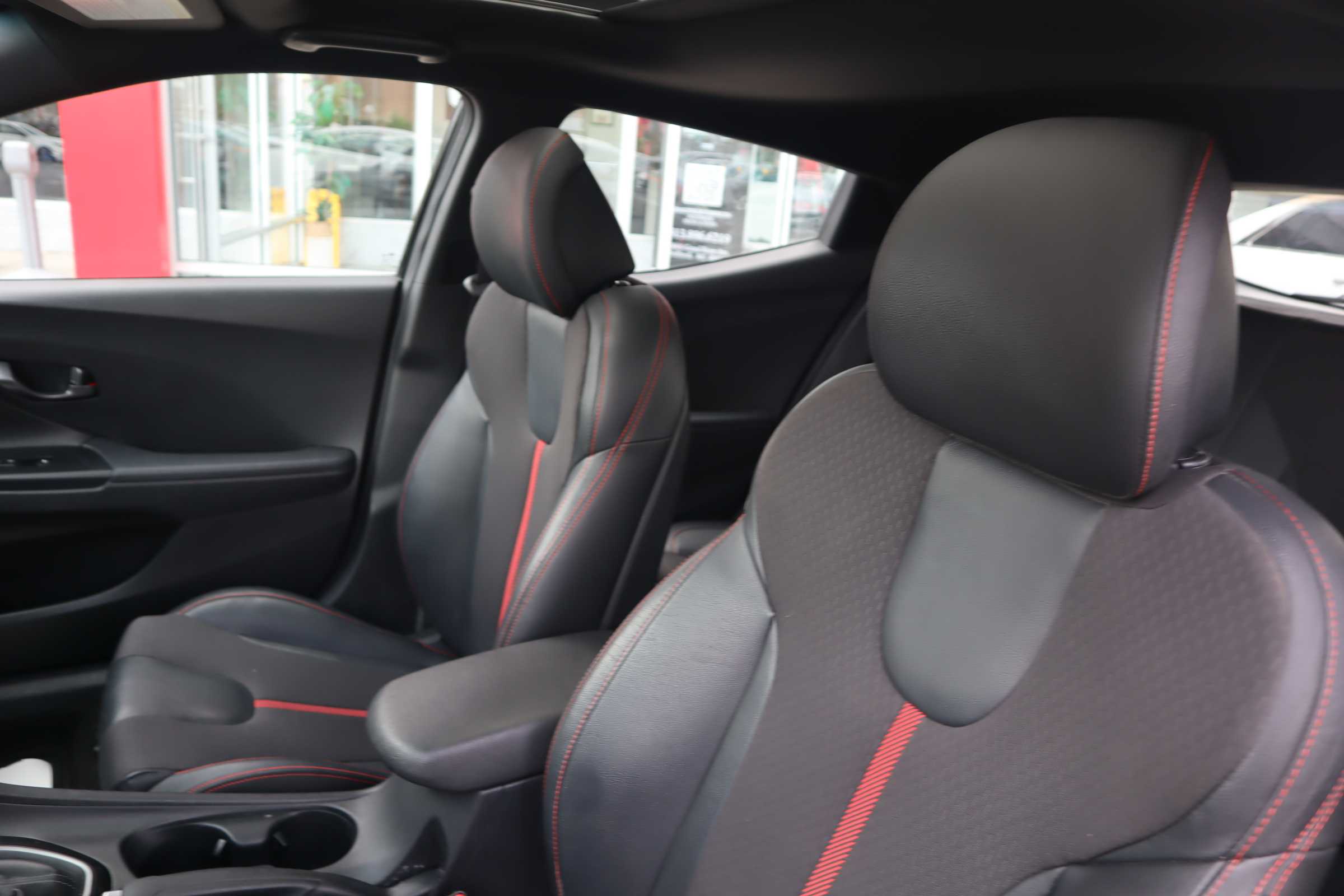 BLACK, 2019 HYUNDAI VELOSTER Thumnail Image 9