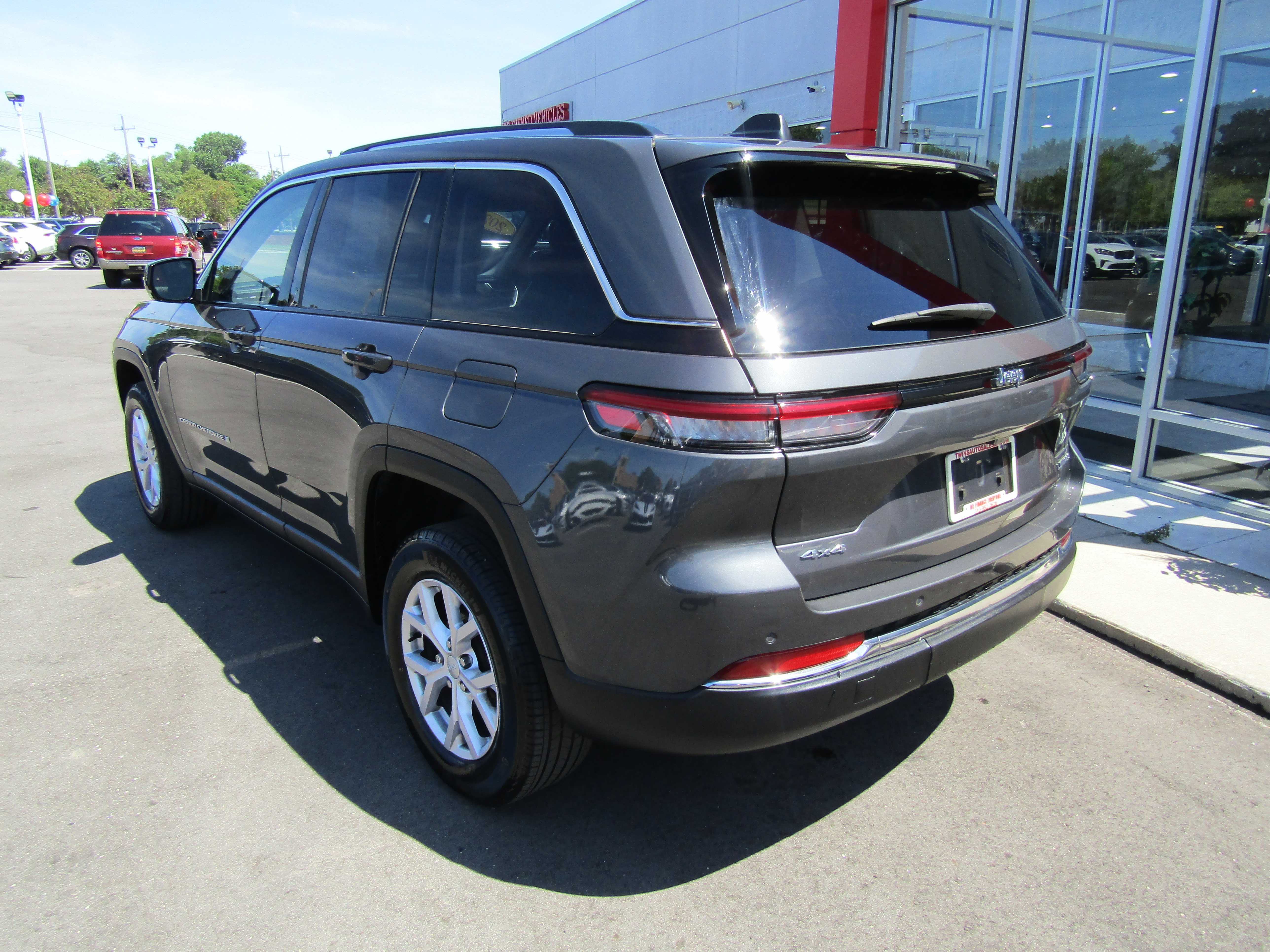 GRAY, 2022 JEEP GRAND CHEROKEE Thumnail Image 9