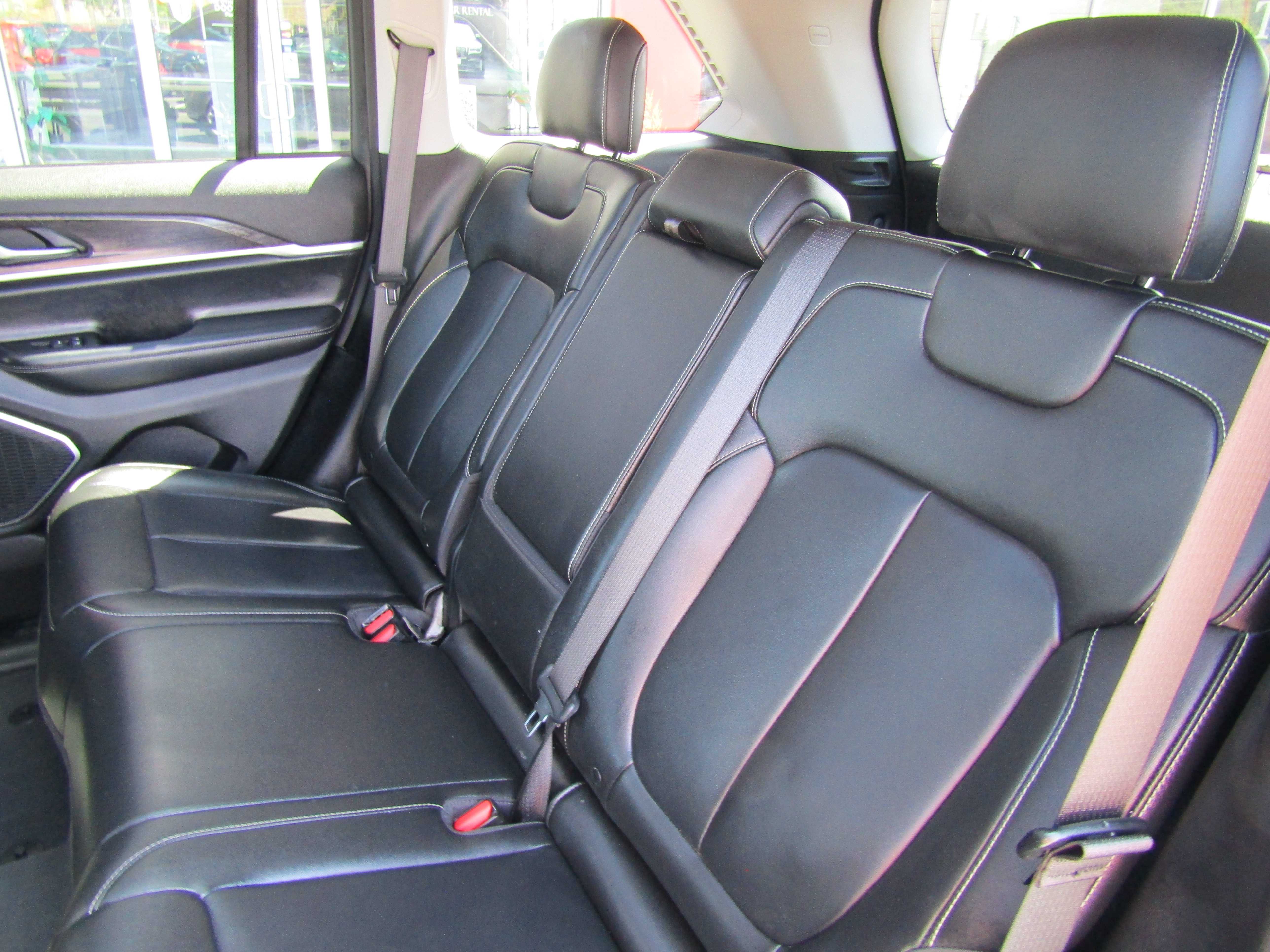 GRAY, 2022 JEEP GRAND CHEROKEE Thumnail Image 24