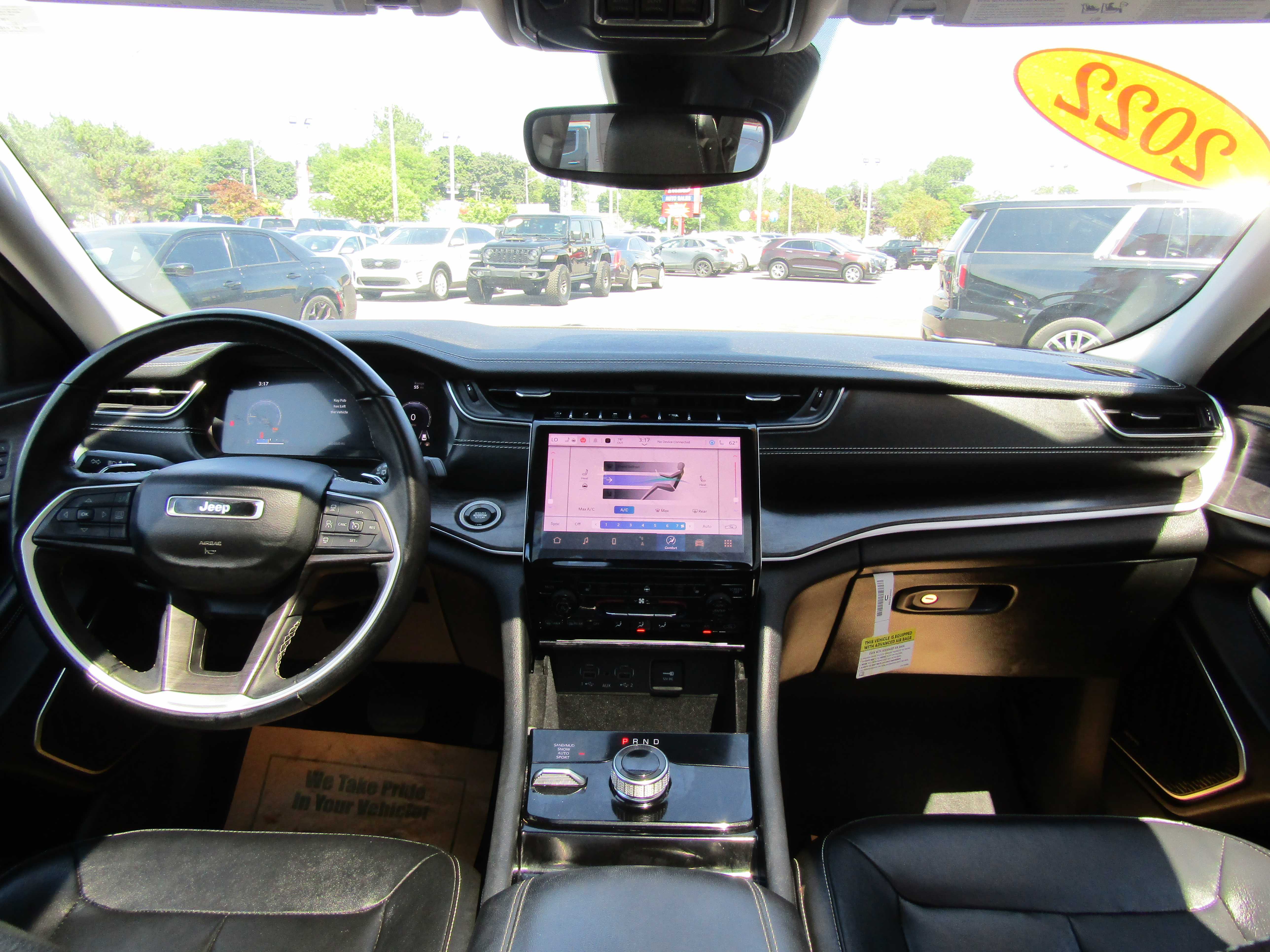 GRAY, 2022 JEEP GRAND CHEROKEE Thumnail Image 28