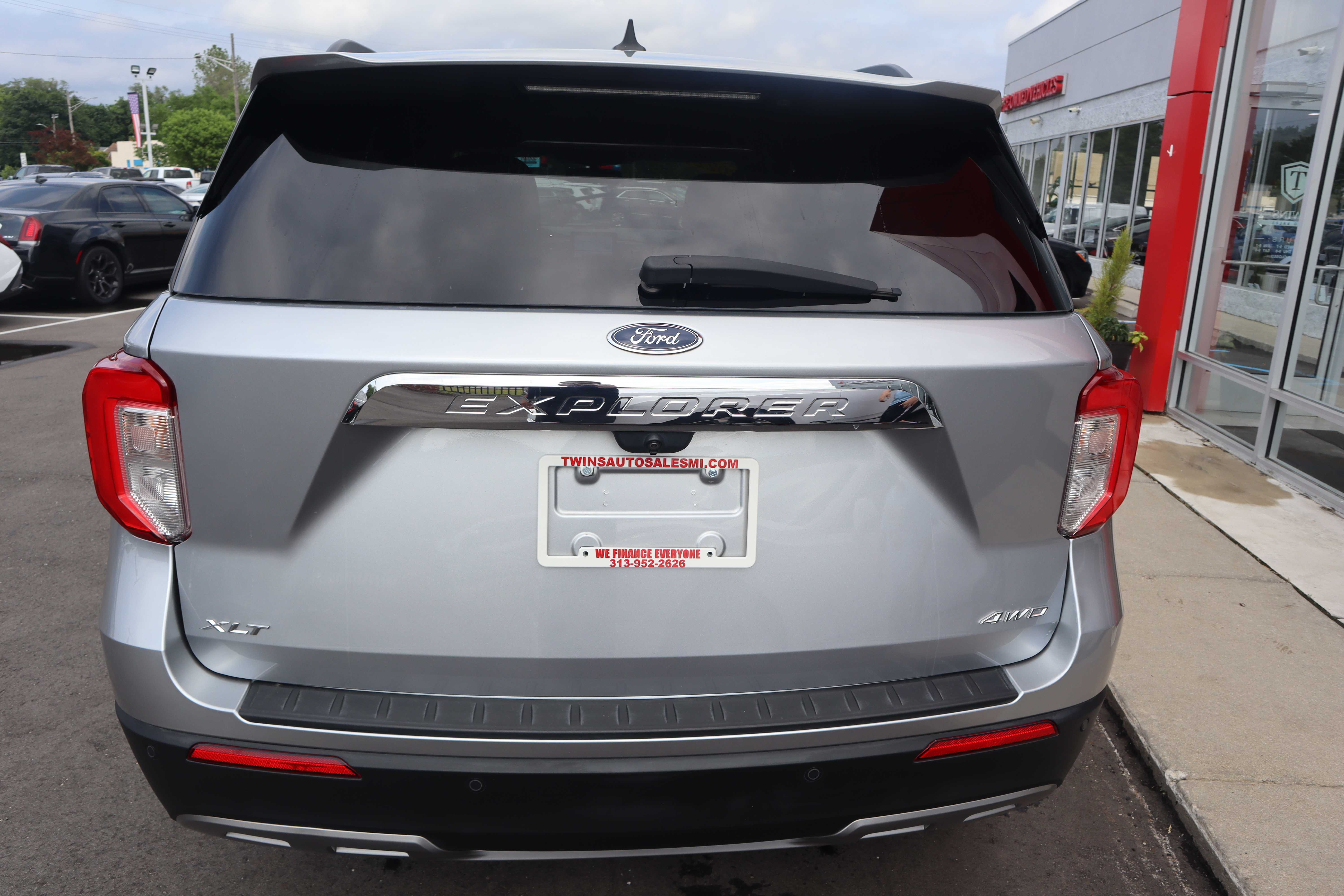 SILVER, 2022 FORD EXPLORER Thumnail Image 7
