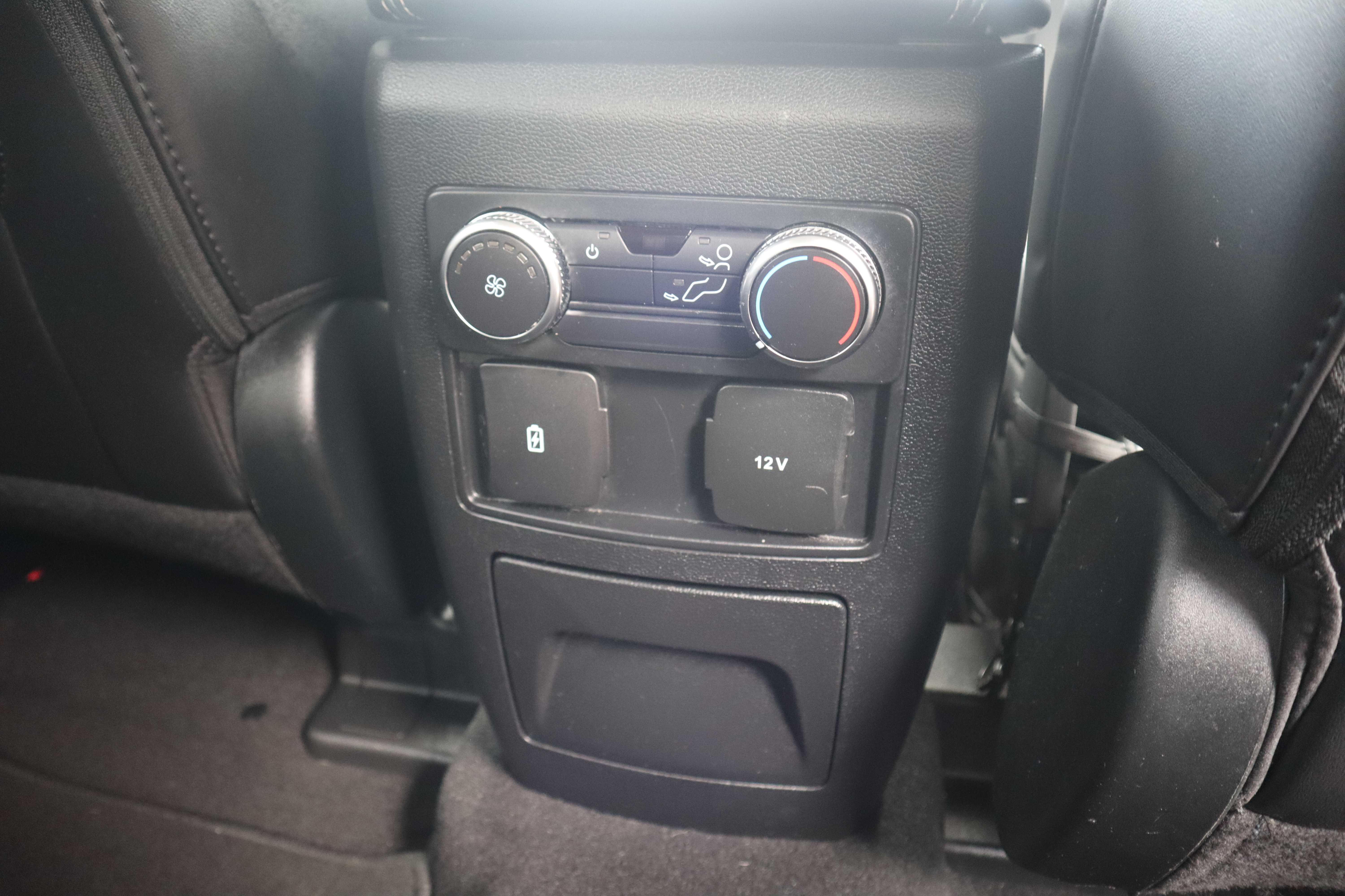 SILVER, 2022 FORD EXPLORER Thumnail Image 25