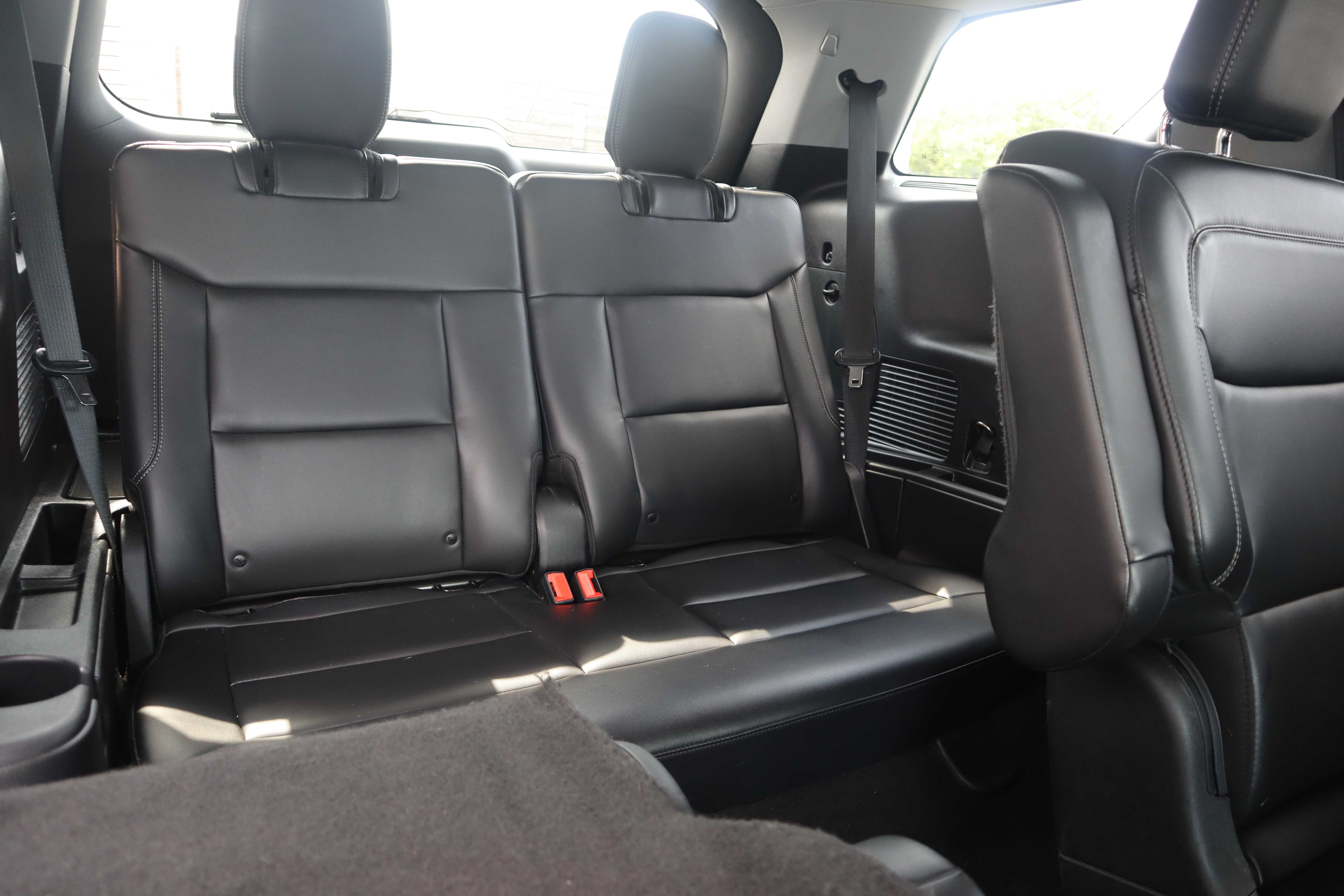 SILVER, 2022 FORD EXPLORER Thumnail Image 26