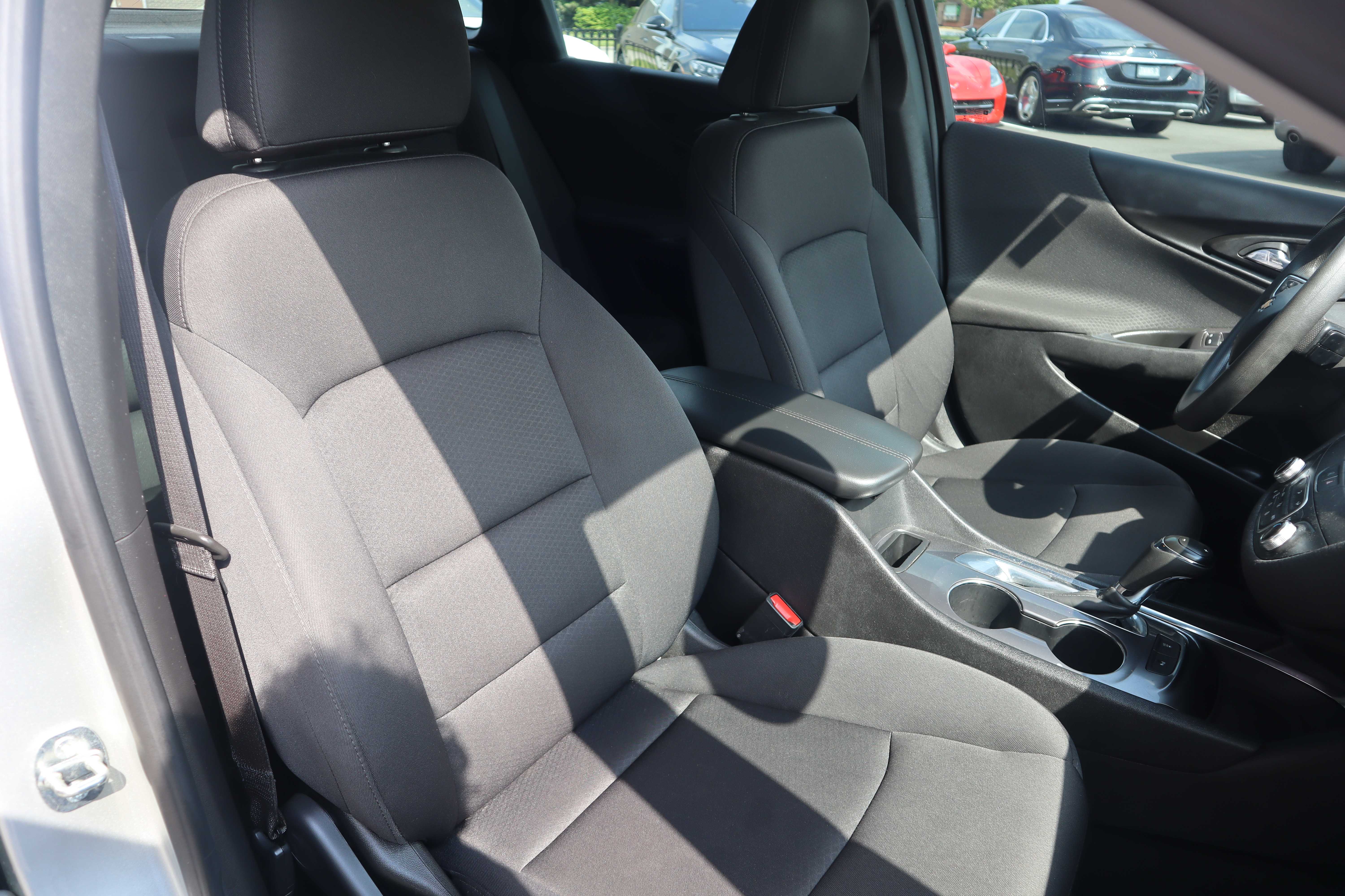 SILVER, 2020 CHEVROLET MALIBU Thumnail Image 9