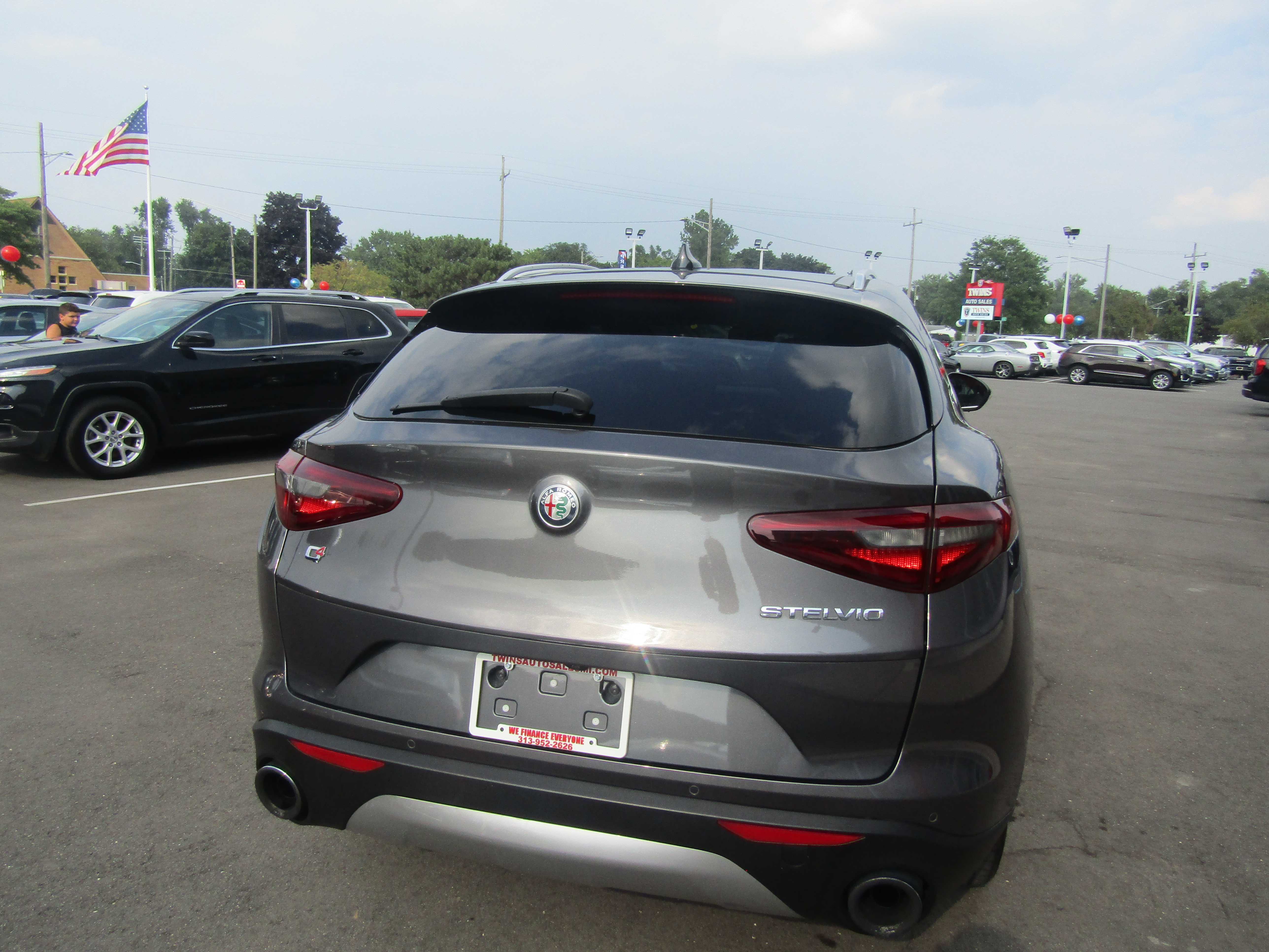GREY, 2021 ALFA ROMEO STELVIO Thumnail Image 6