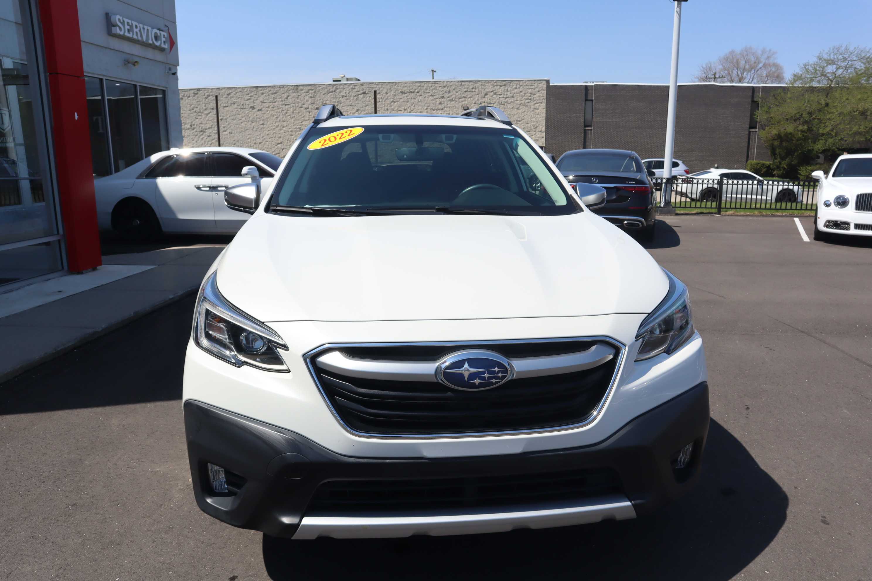 WHITE, 2022 SUBARU OUTBACK Thumnail Image 7