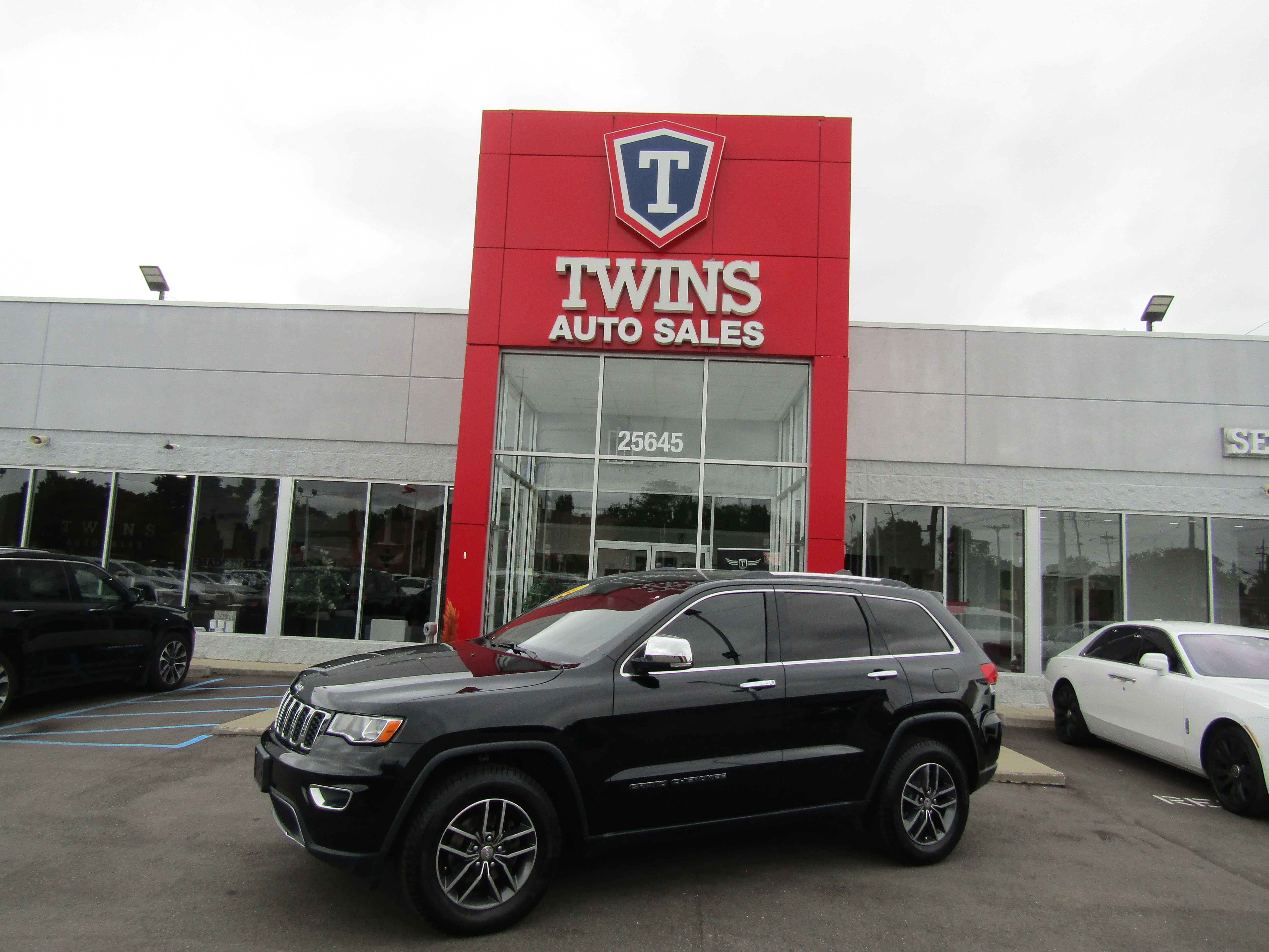 BLACK, 2017 JEEP GRAND CHEROKEE Thumnail Image 1