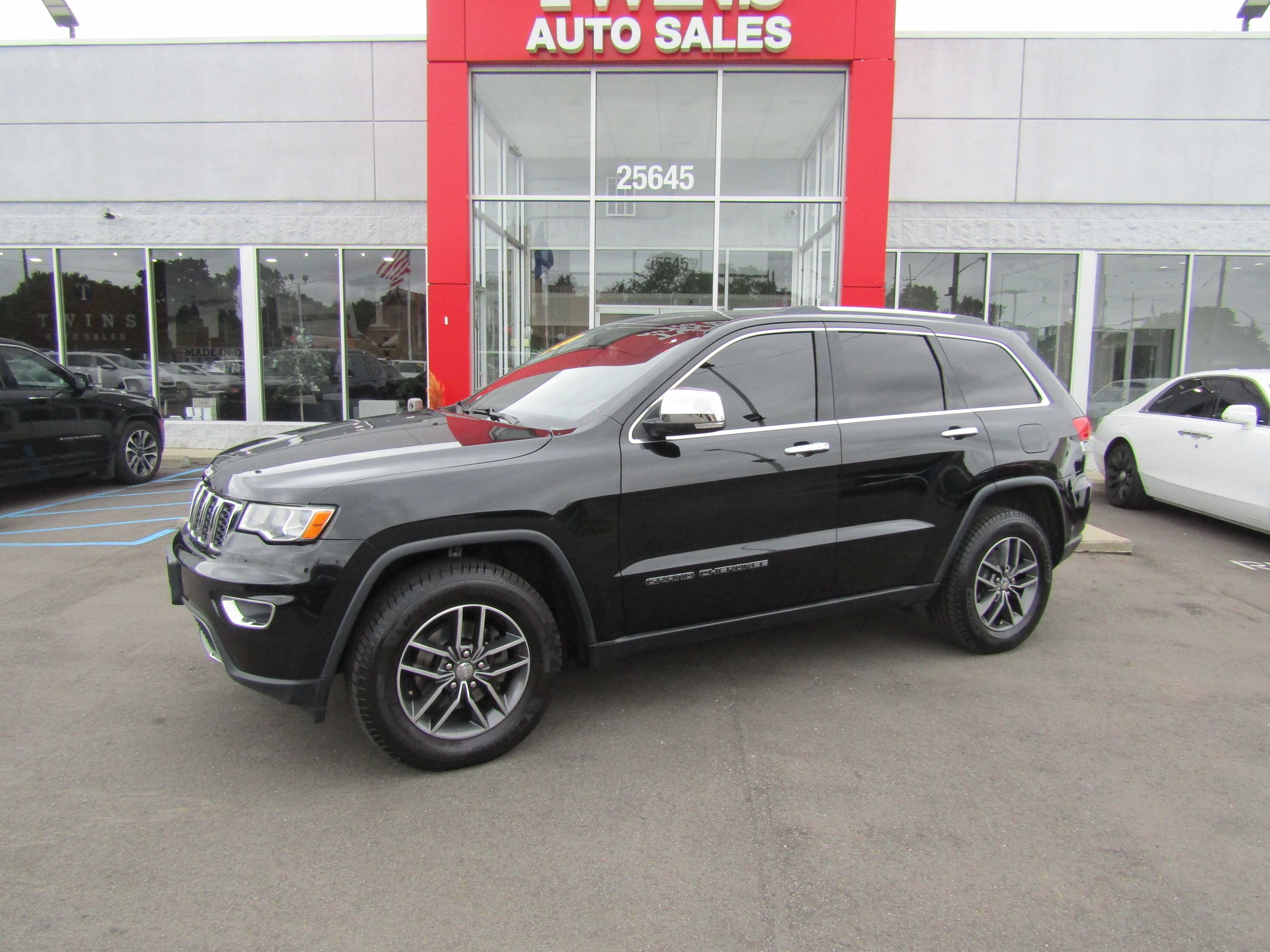 BLACK, 2017 JEEP GRAND CHEROKEE Thumnail Image 2