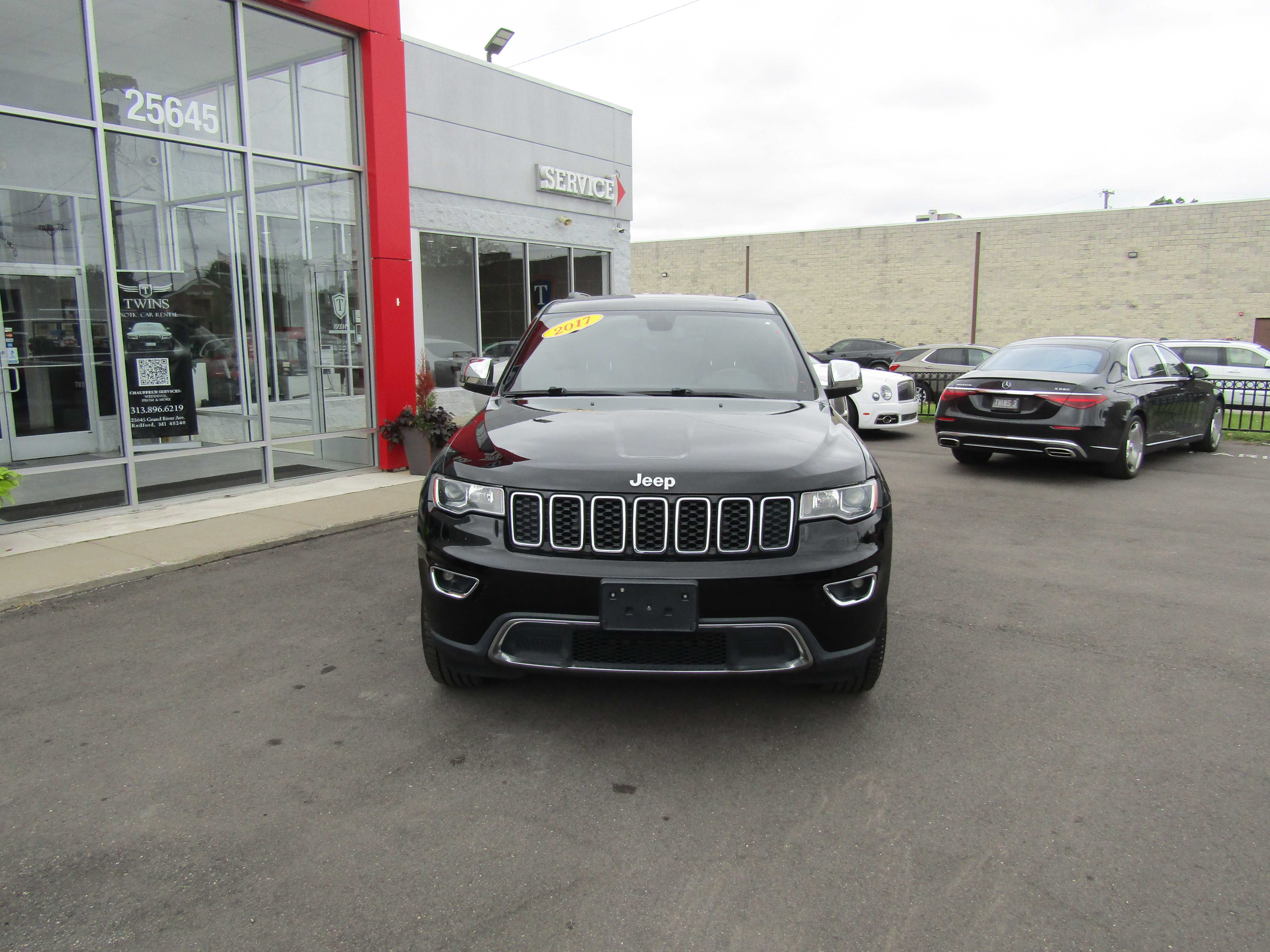 BLACK, 2017 JEEP GRAND CHEROKEE Thumnail Image 6