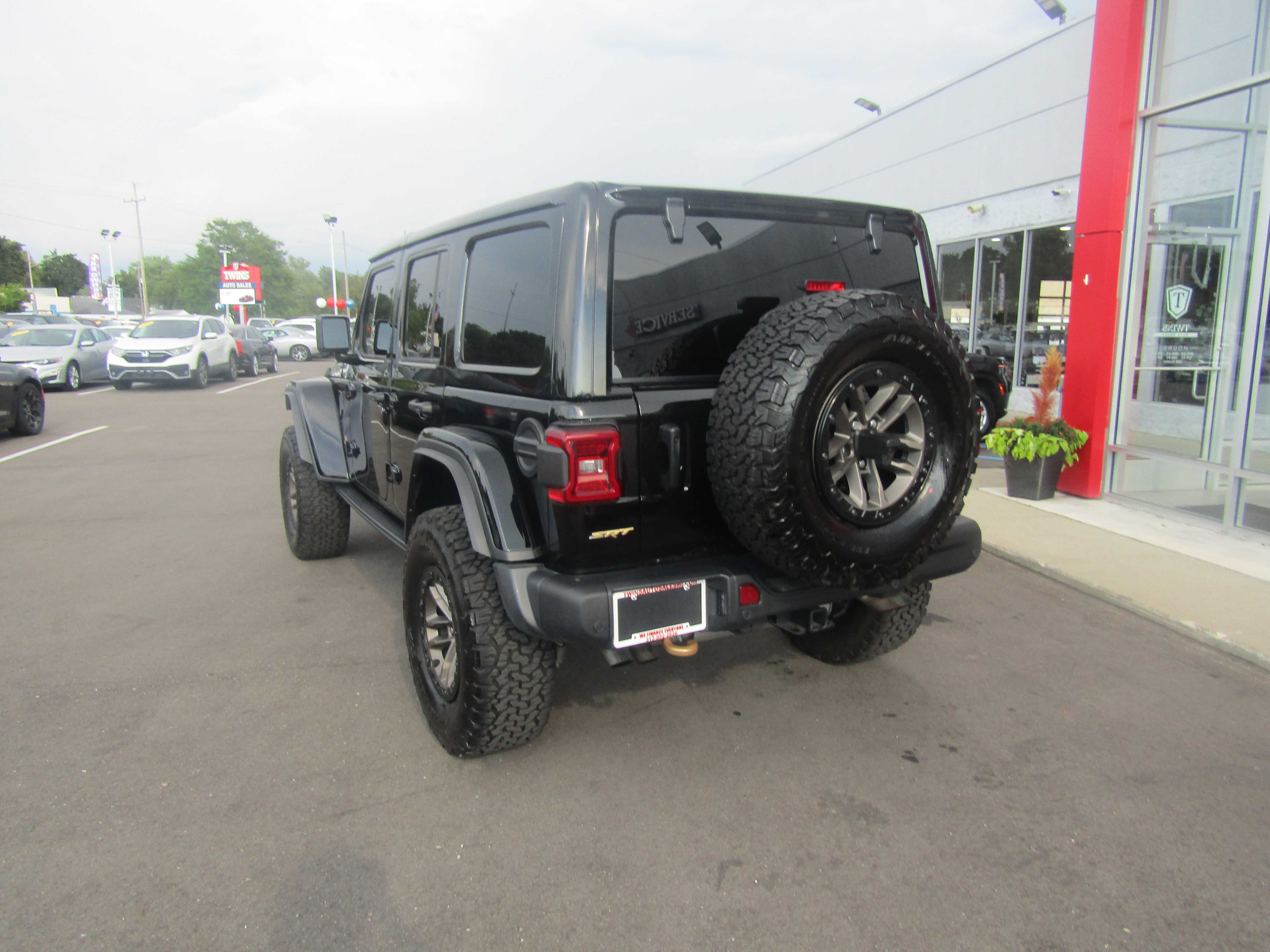 BLACK, 2024 JEEP WRANGLER 4 DOOR Thumnail Image 3