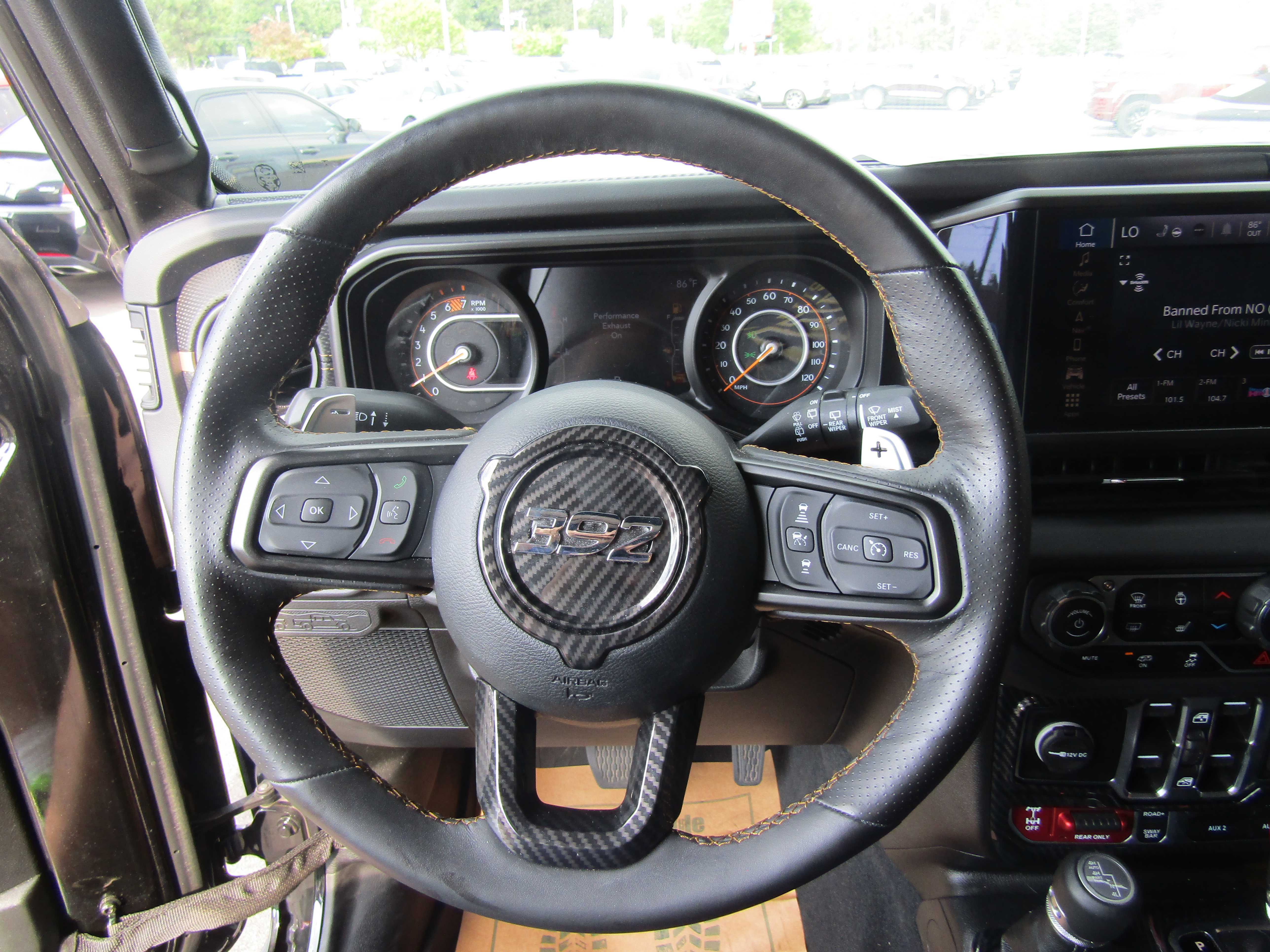 BLACK, 2024 JEEP WRANGLER 4 DOOR Thumnail Image 13