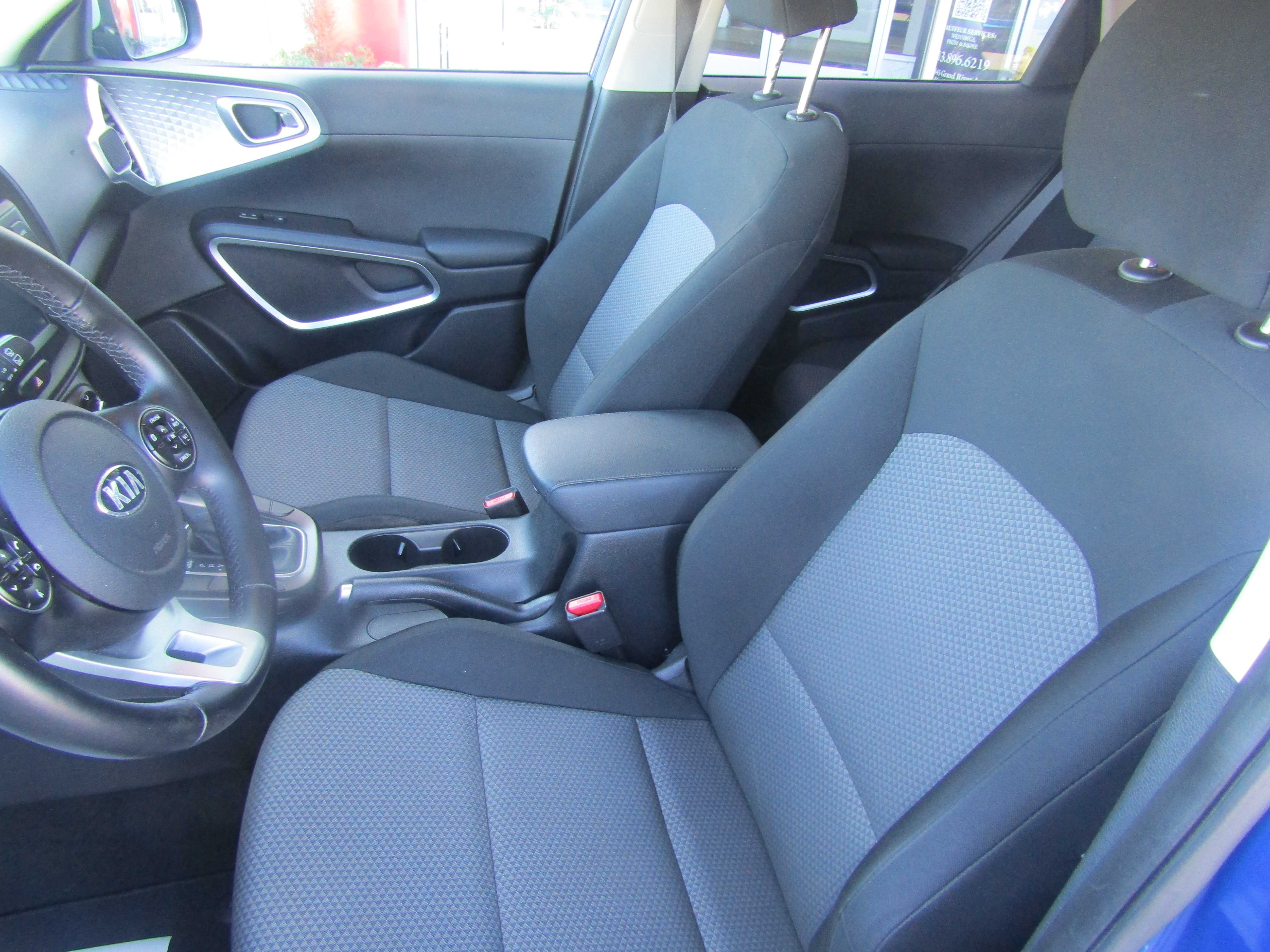 BLUE, 2020 KIA SOUL Thumnail Image 10