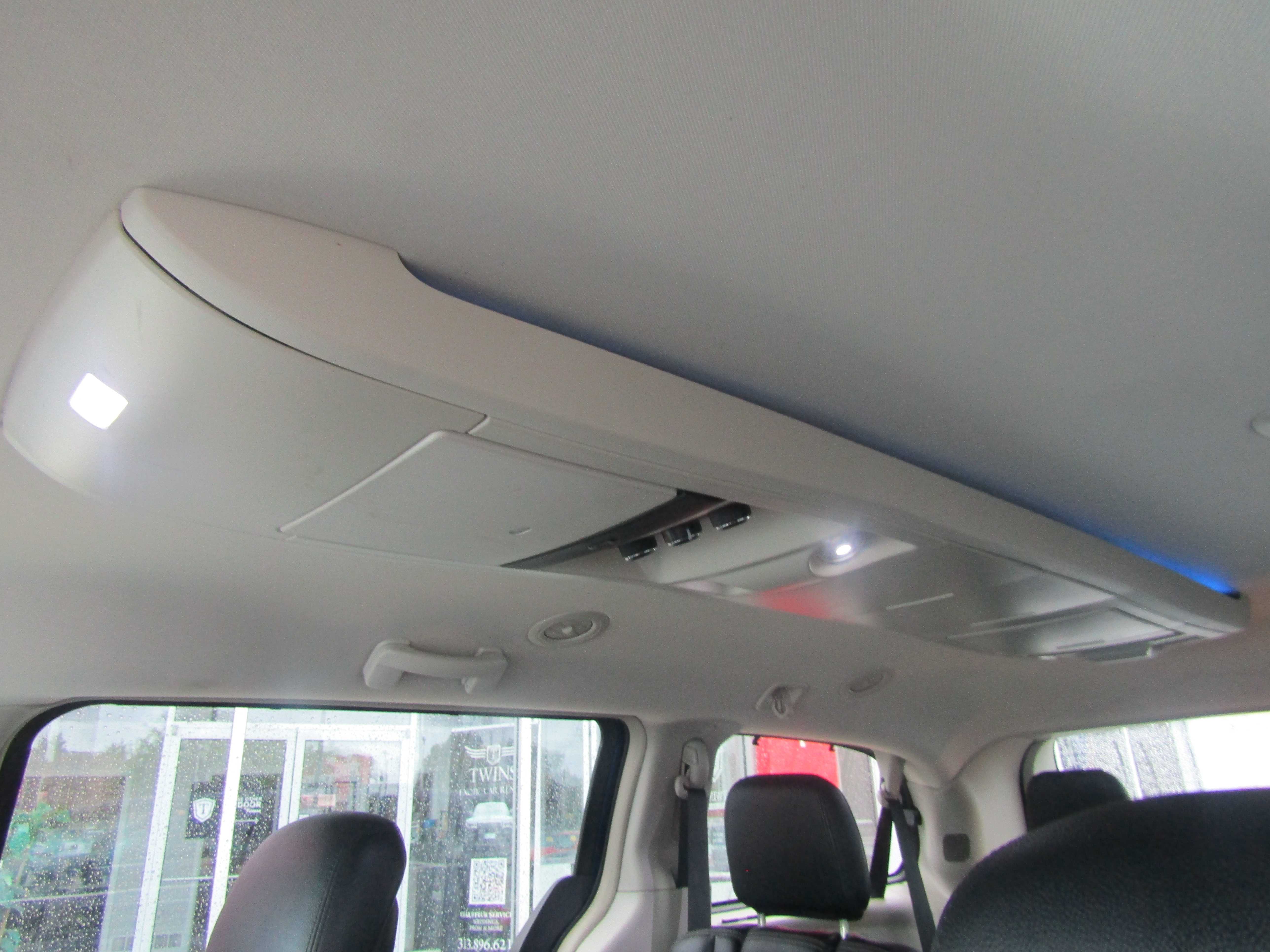 BLUE, 2016 CHRYSLER TOWN & COUNTRY Thumnail Image 20