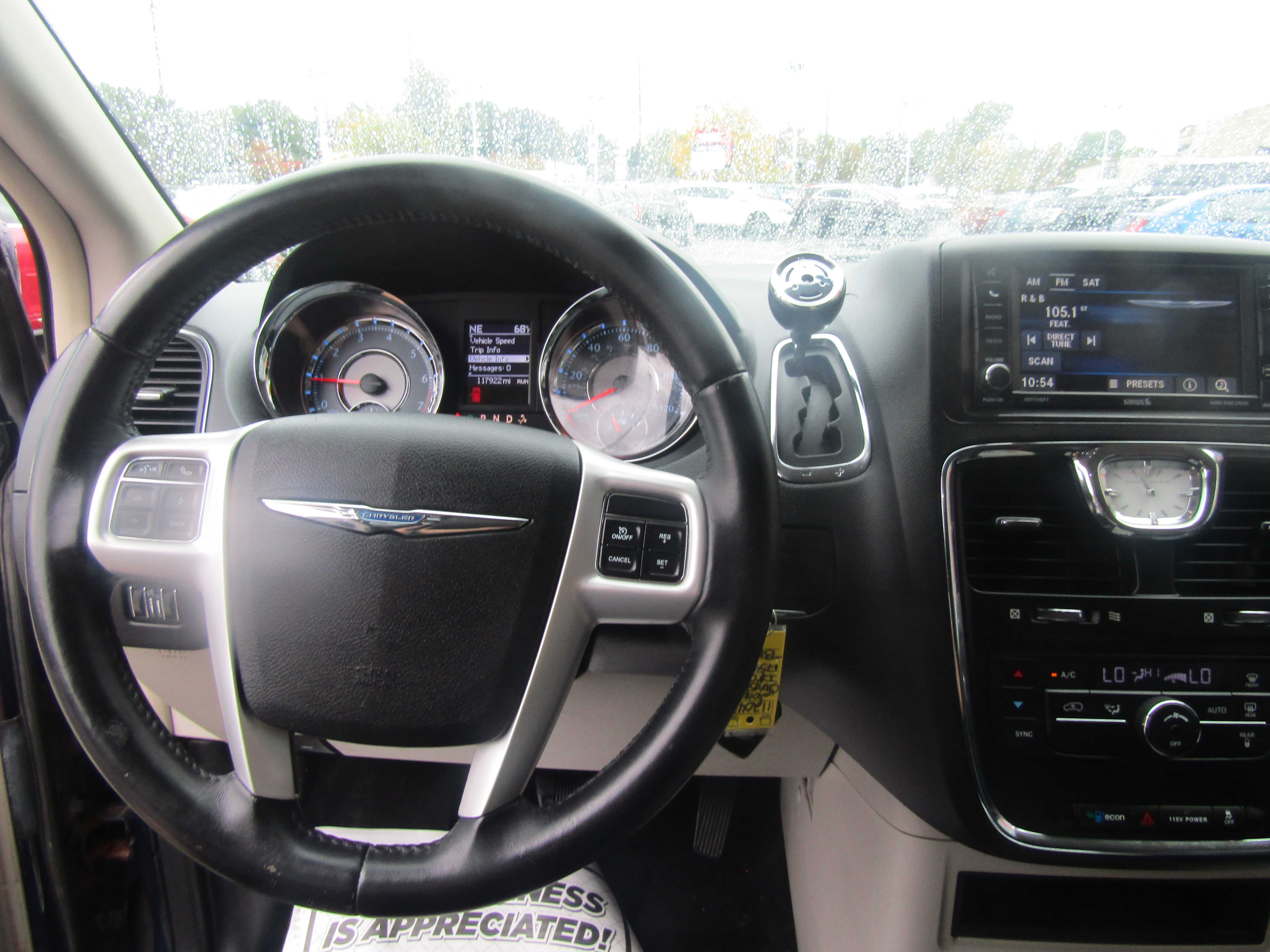 BLUE, 2016 CHRYSLER TOWN & COUNTRY Thumnail Image 22