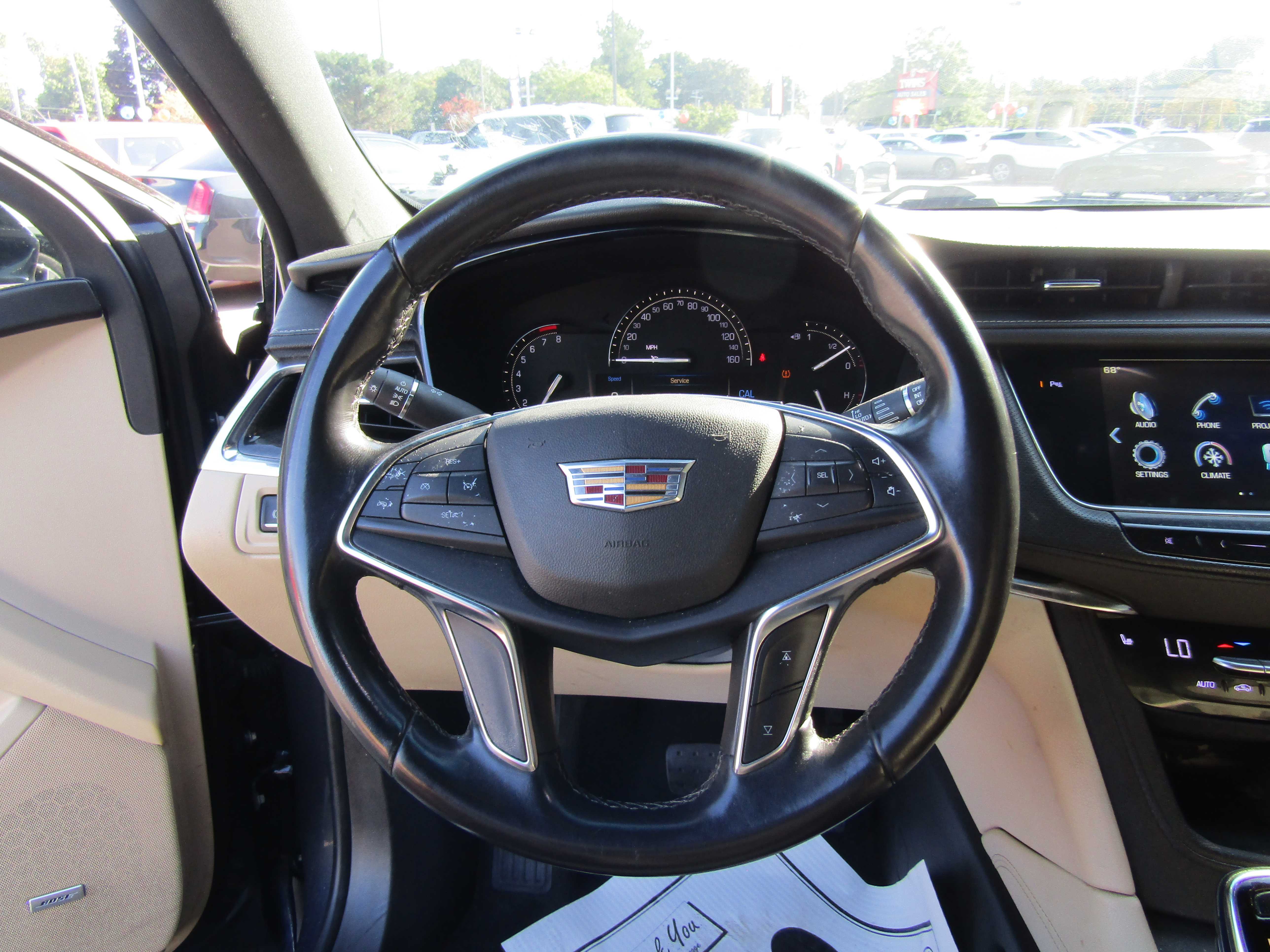 BLUE, 2018 CADILLAC XT5 Thumnail Image 11