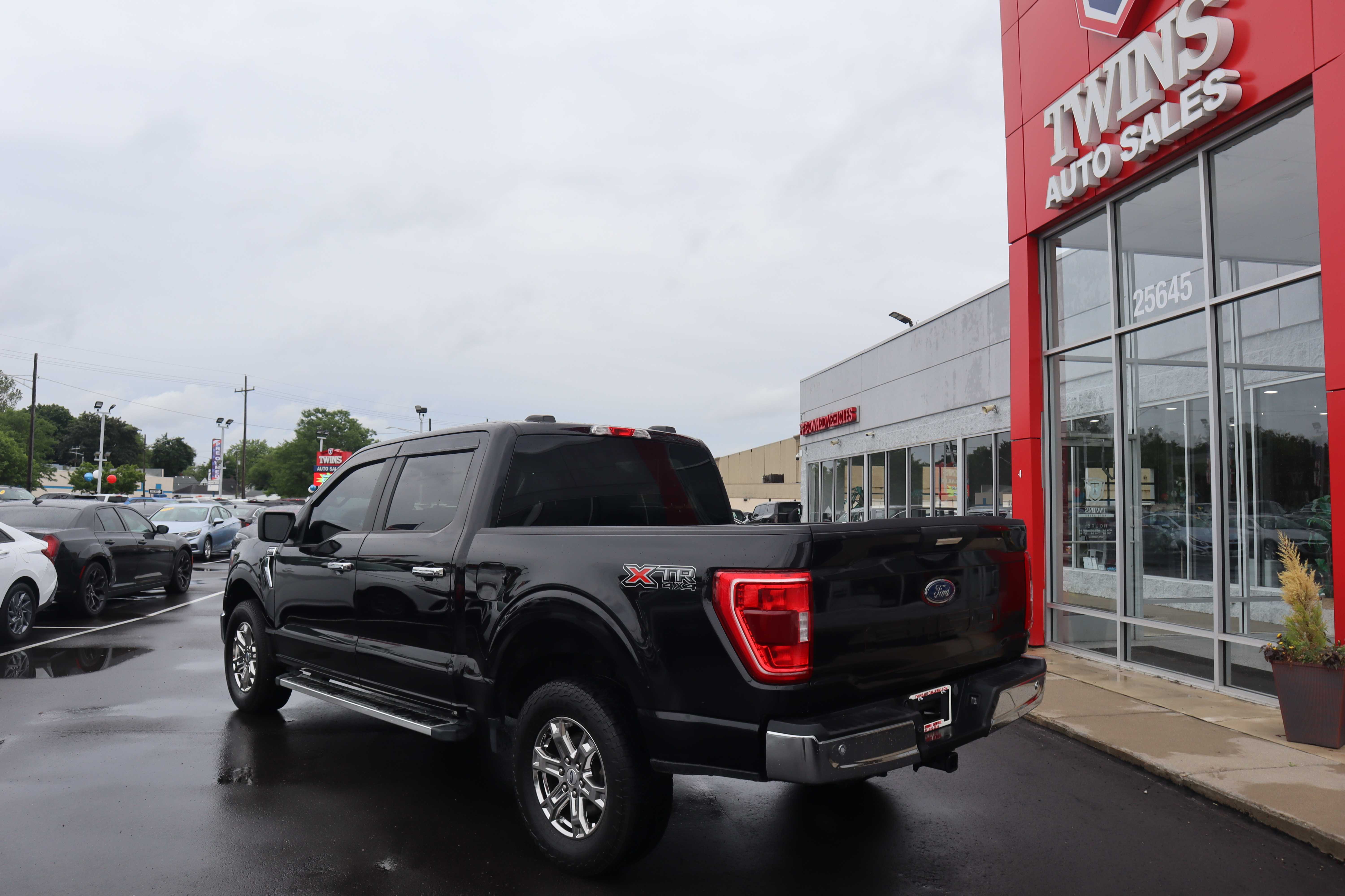 BLACK, 2023 FORD F150 SUPERCREW CAB Thumnail Image 7