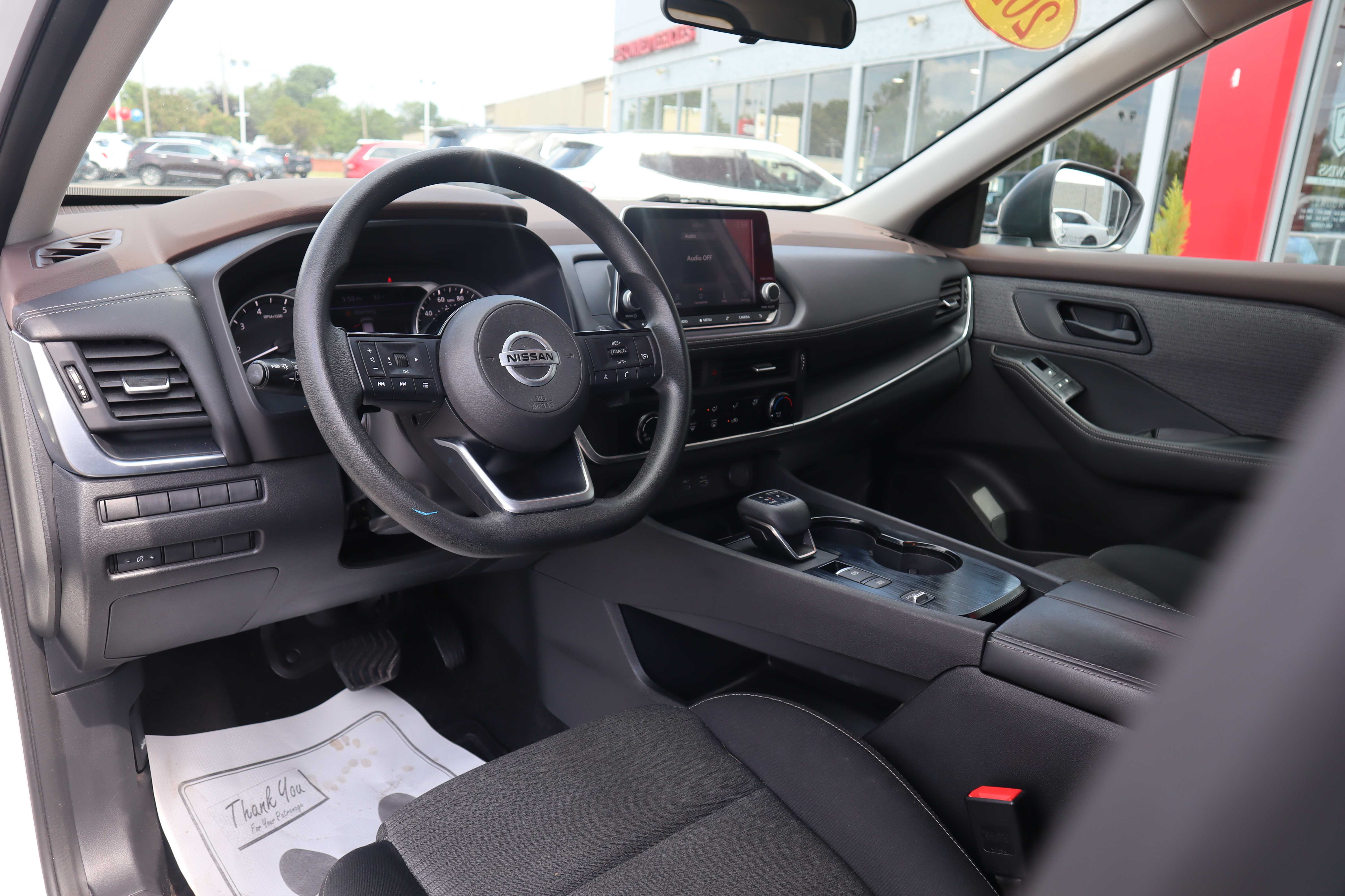 WHITE, 2021 NISSAN ROGUE Thumnail Image 7