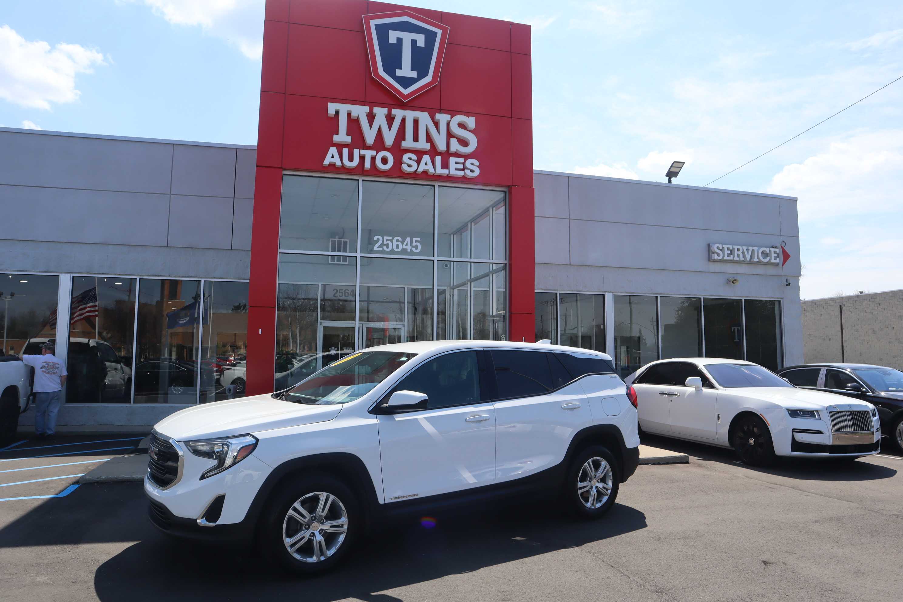 WHITE, 2019 GMC TERRAIN Image 