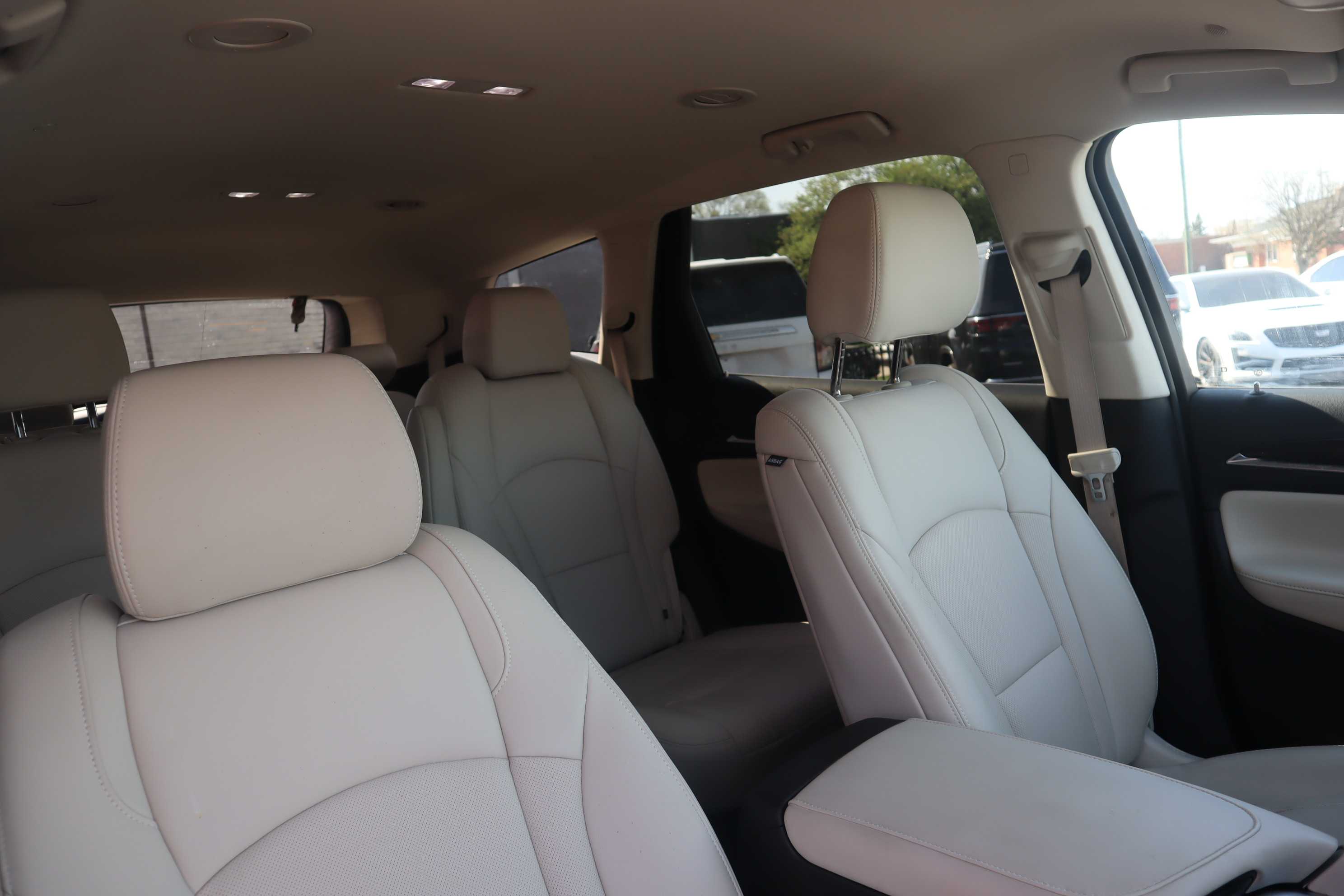 WHITE, 2023 BUICK ENCLAVE Thumnail Image 14