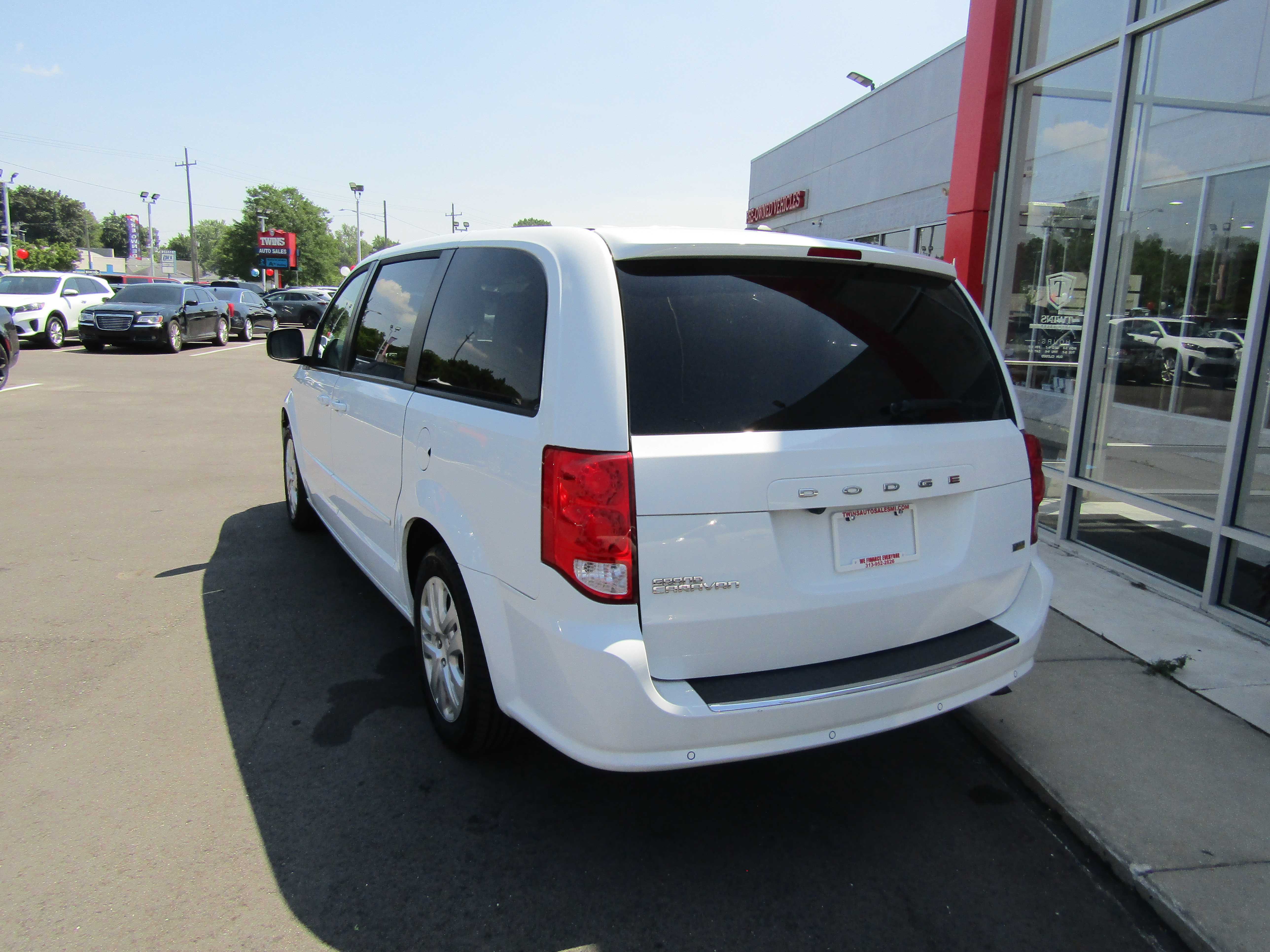 WHITE, 2017 DODGE GRAND CARAVAN PASSENGER Thumnail Image 3