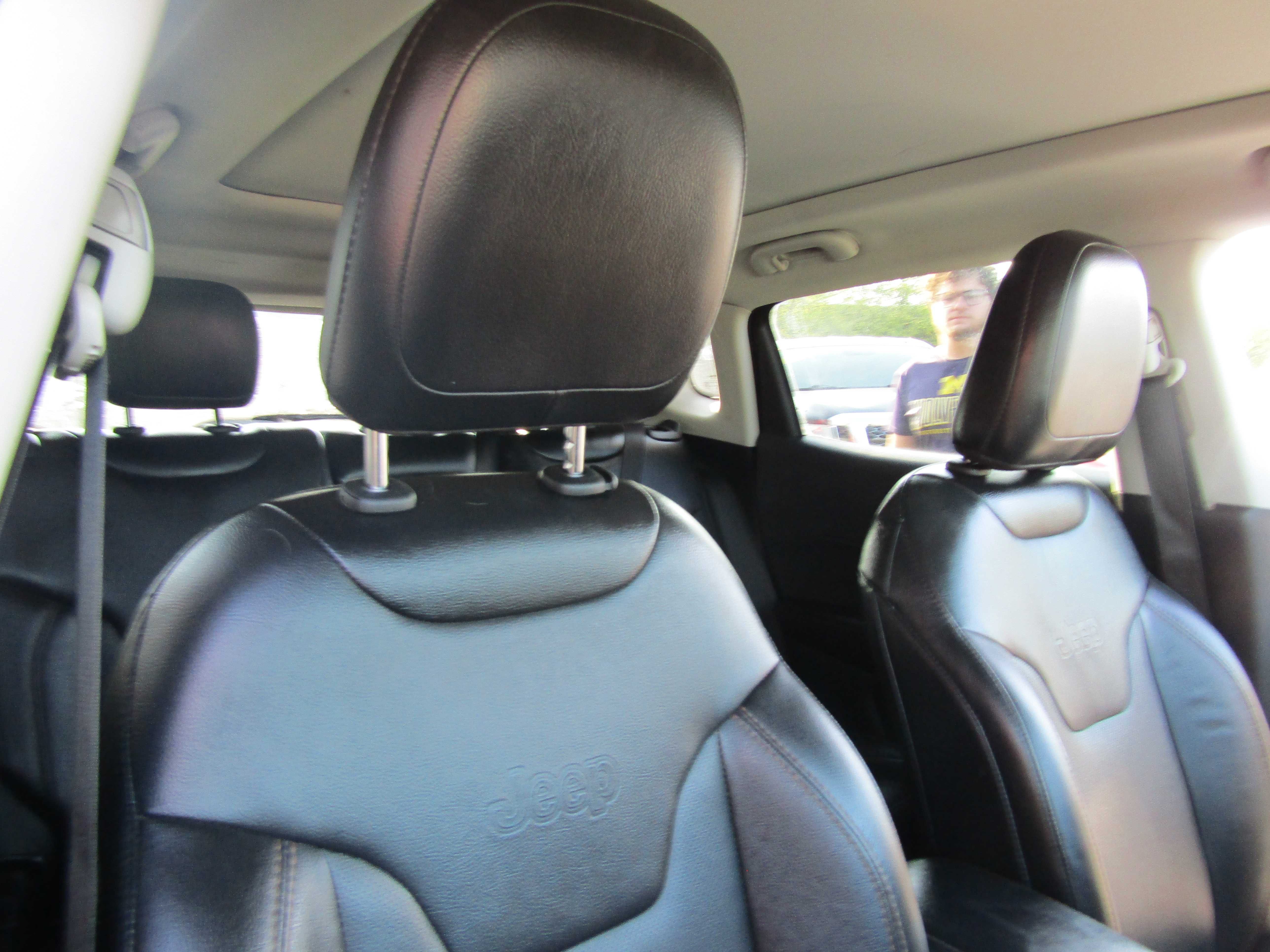 BLACK, 2021 JEEP COMPASS Thumnail Image 18