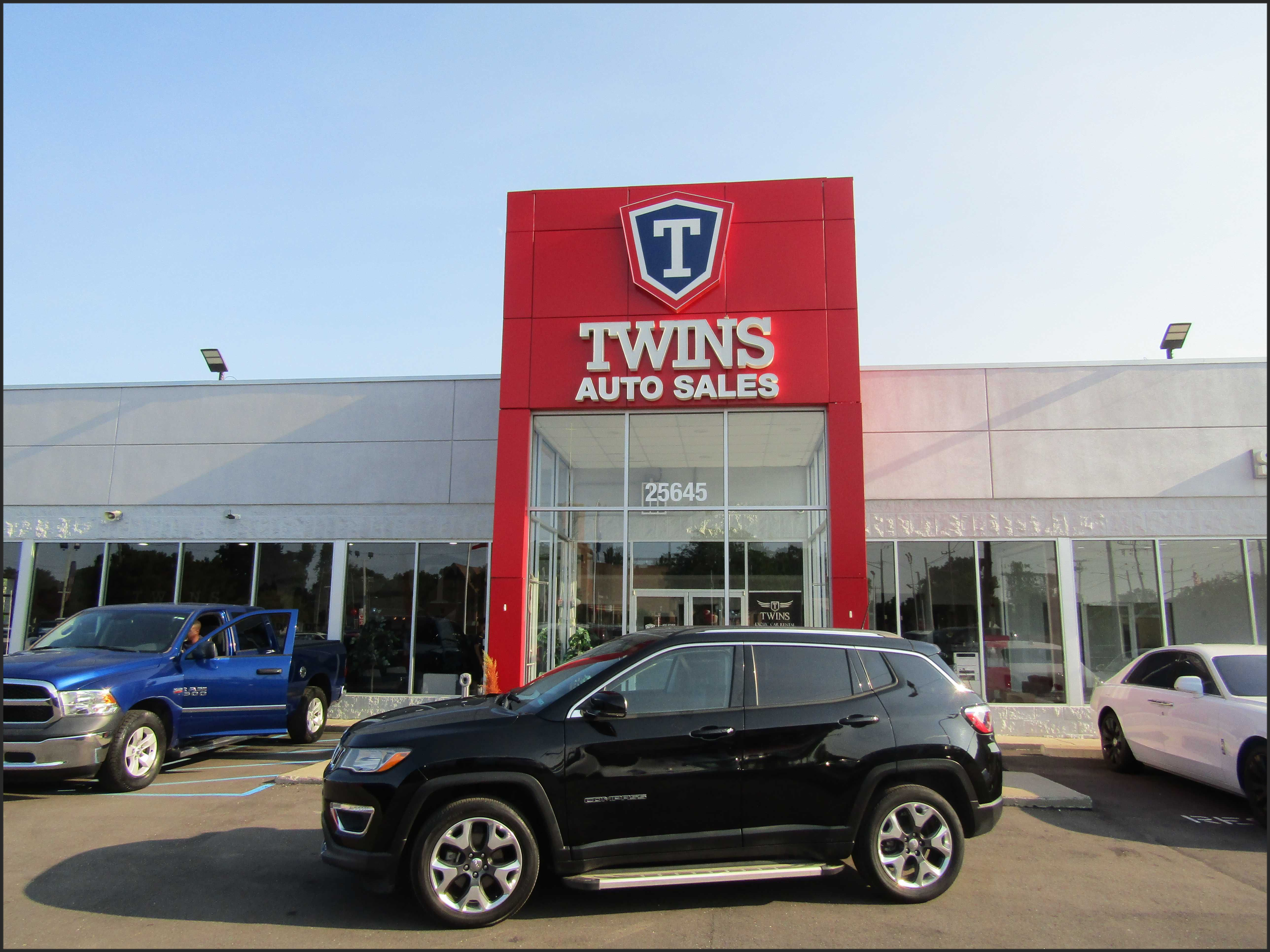 BLACK, 2021 JEEP COMPASS Image 