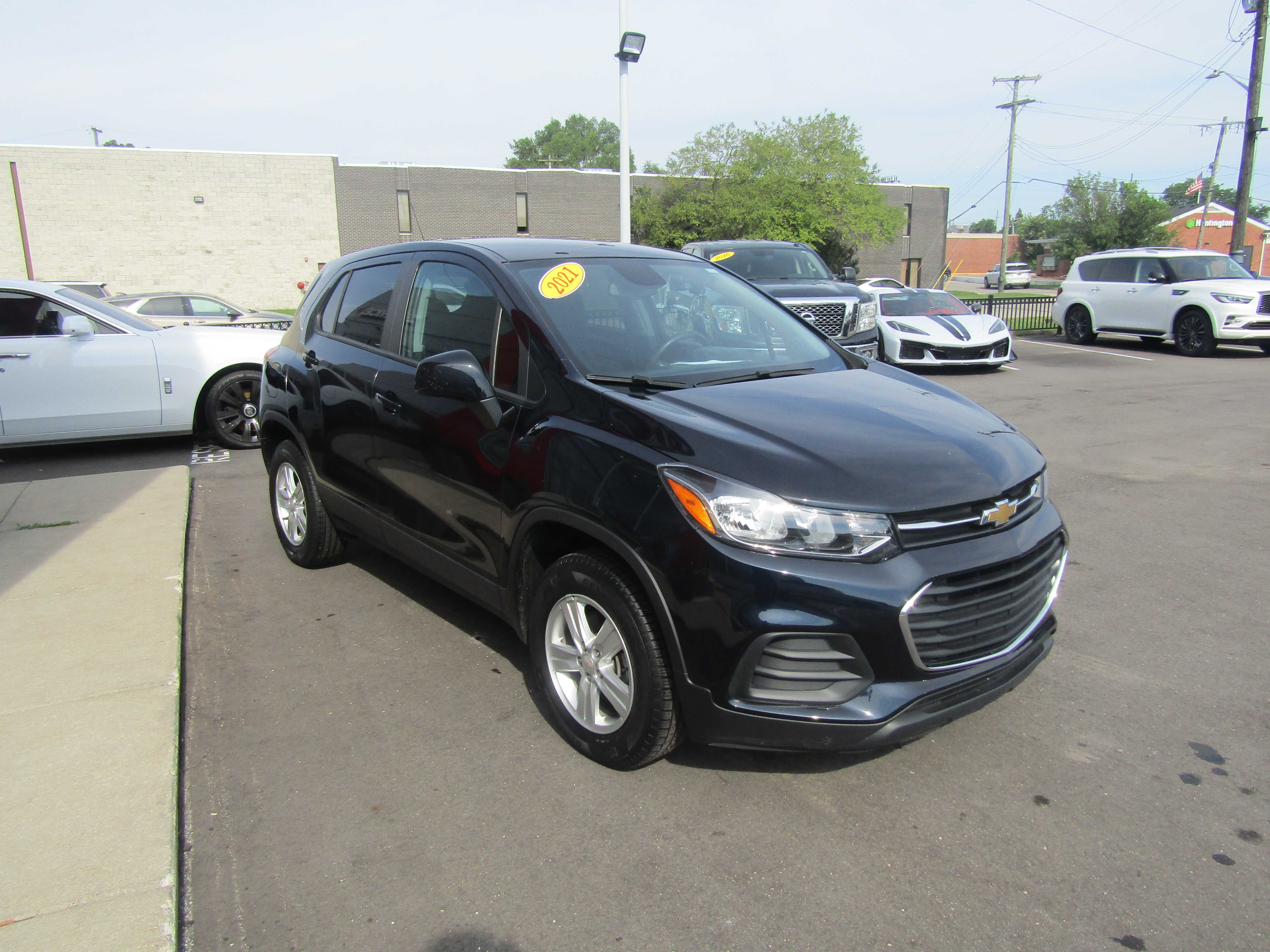 BLUE, 2021 CHEVROLET TRAX Thumnail Image 5