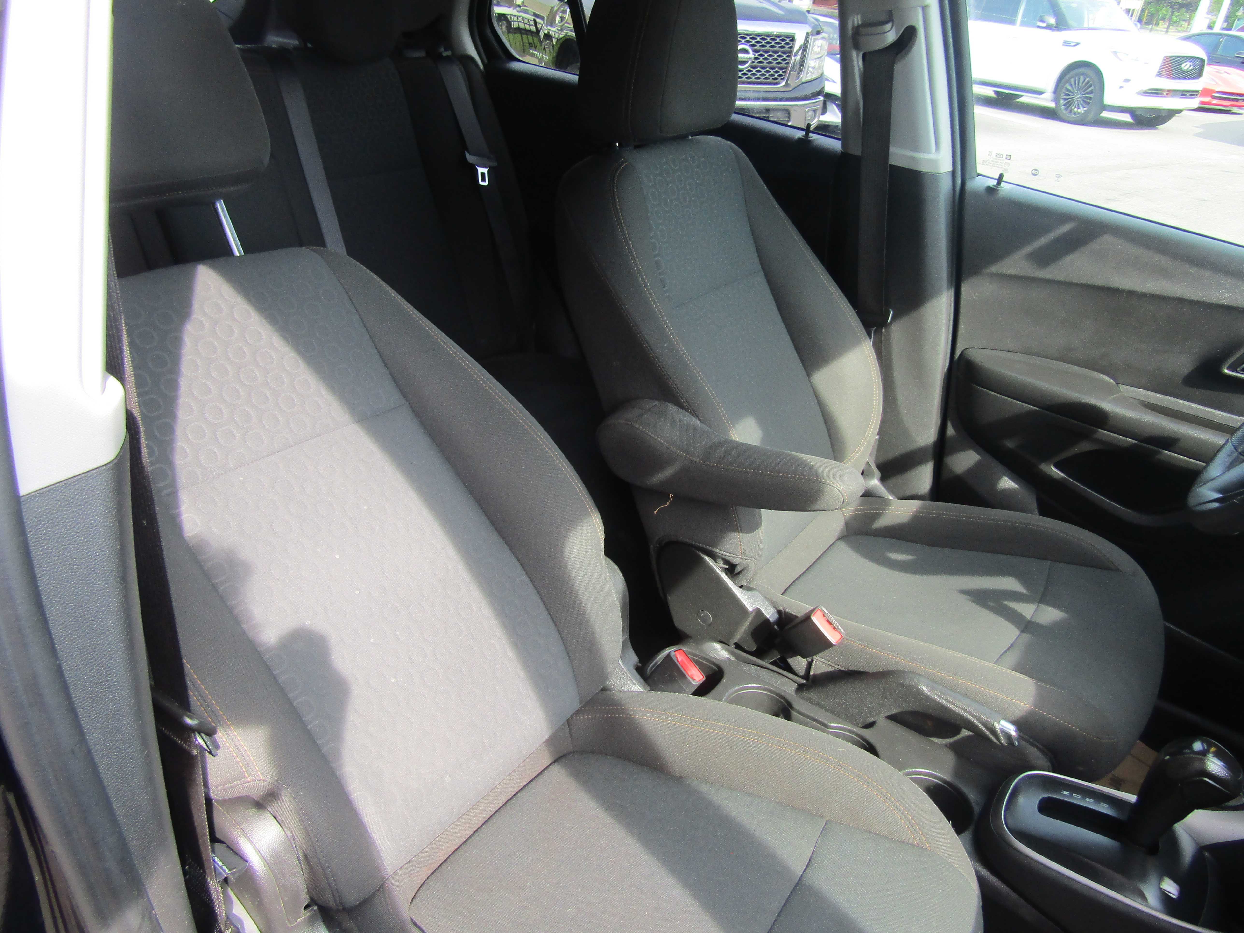 BLUE, 2021 CHEVROLET TRAX Thumnail Image 10
