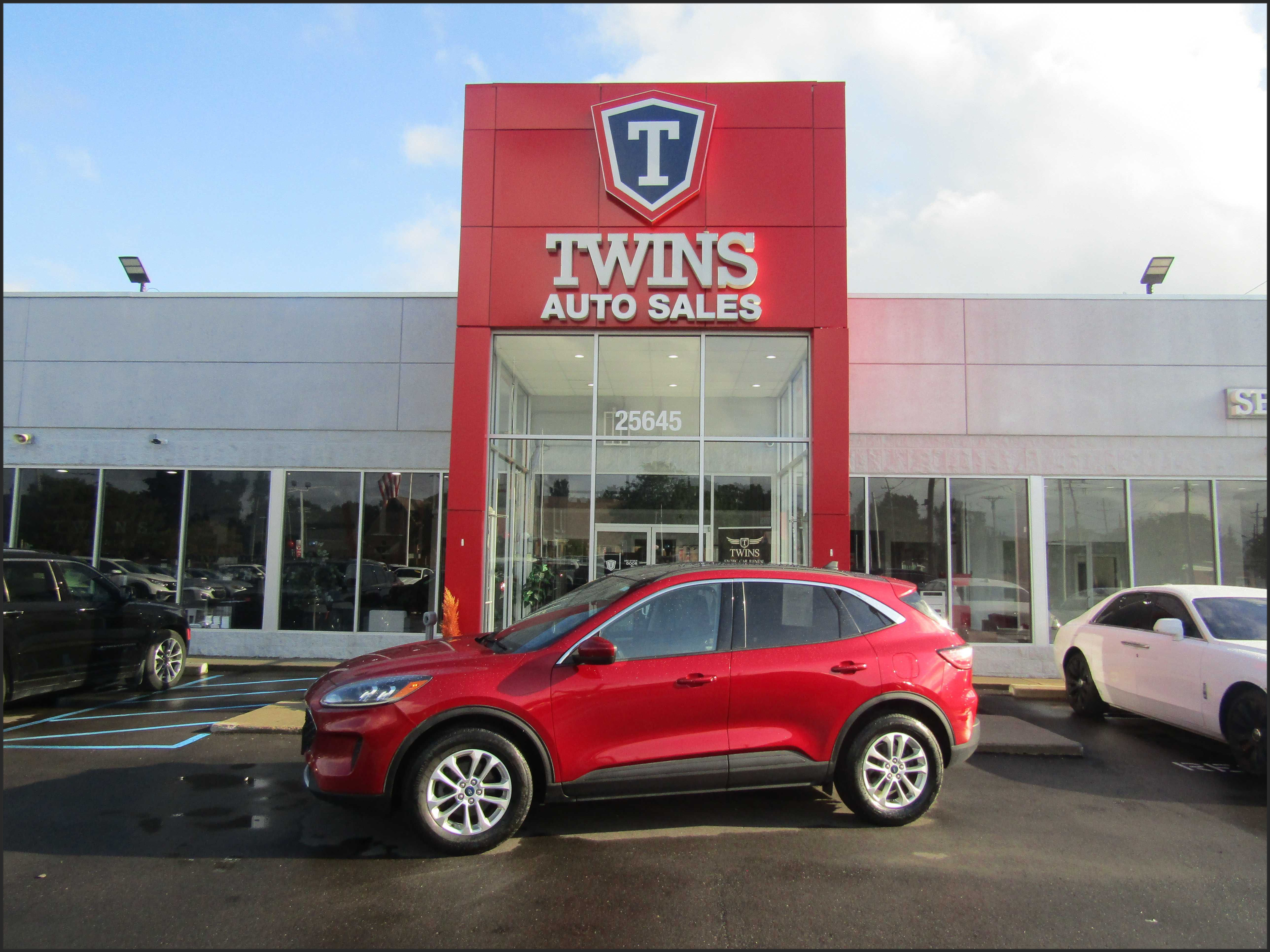 RED, 2020 FORD ESCAPE Image 