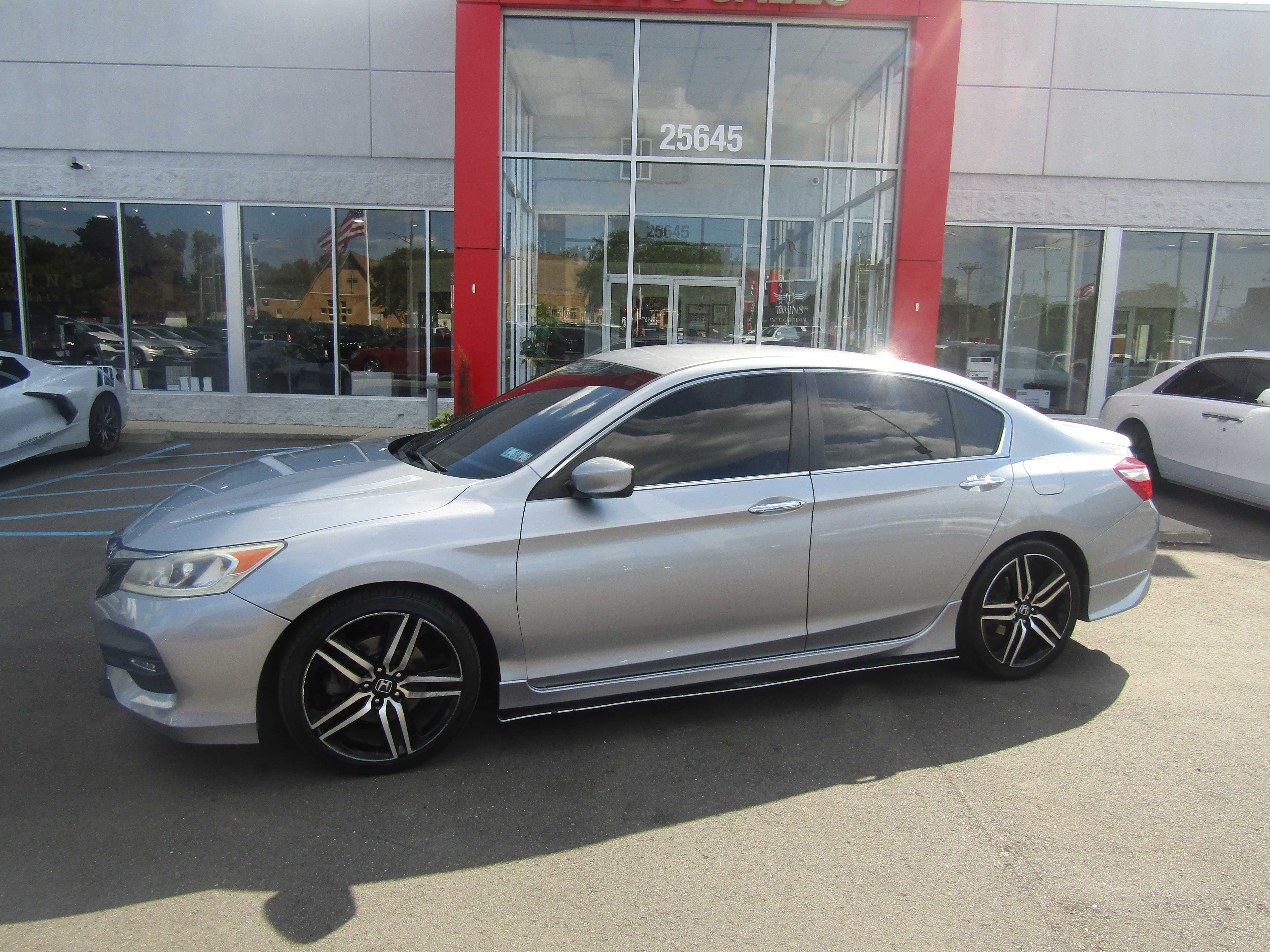 SILVER, 2016 HONDA ACCORD Thumnail Image 2