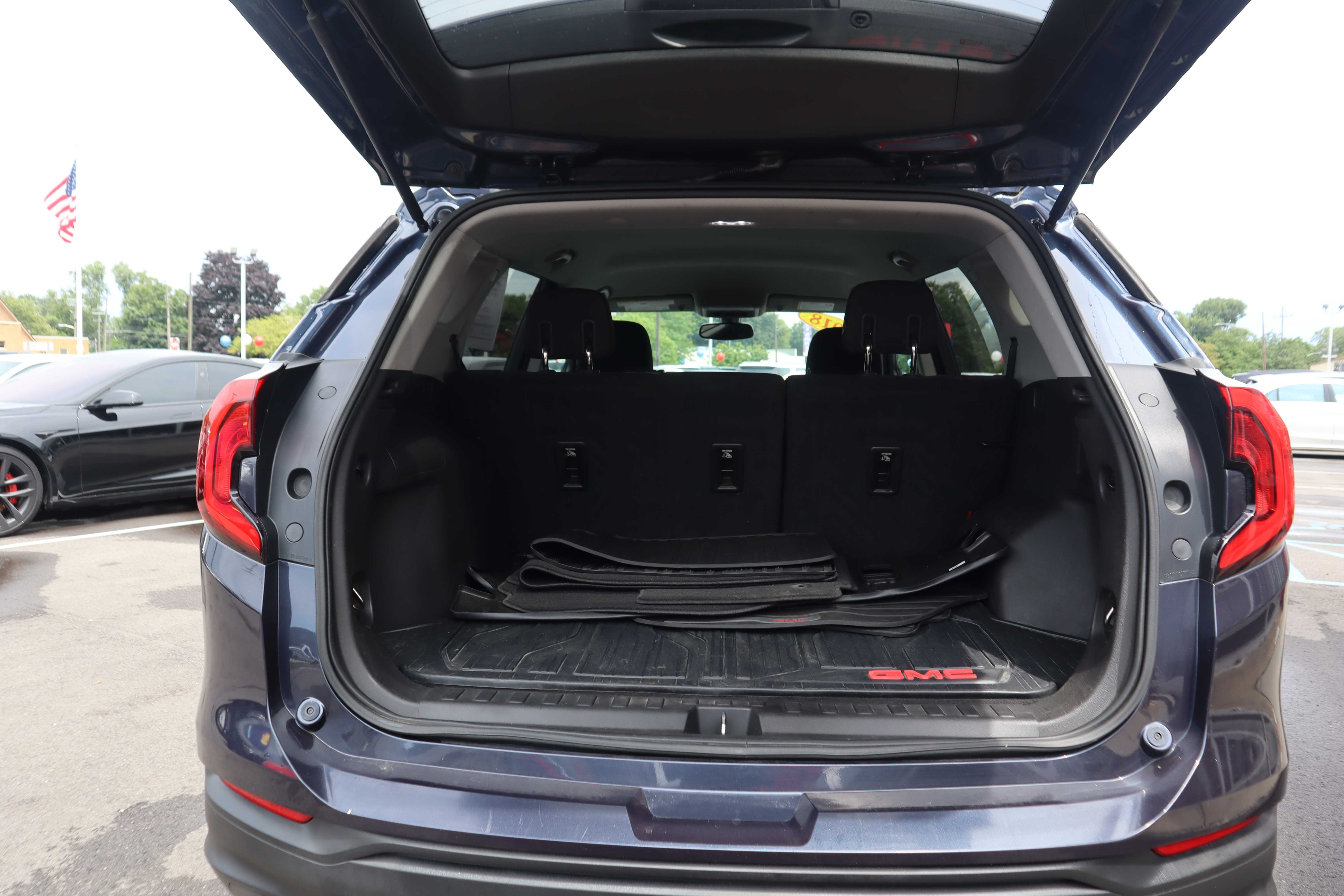 BLUE, 2018 GMC TERRAIN Thumnail Image 29