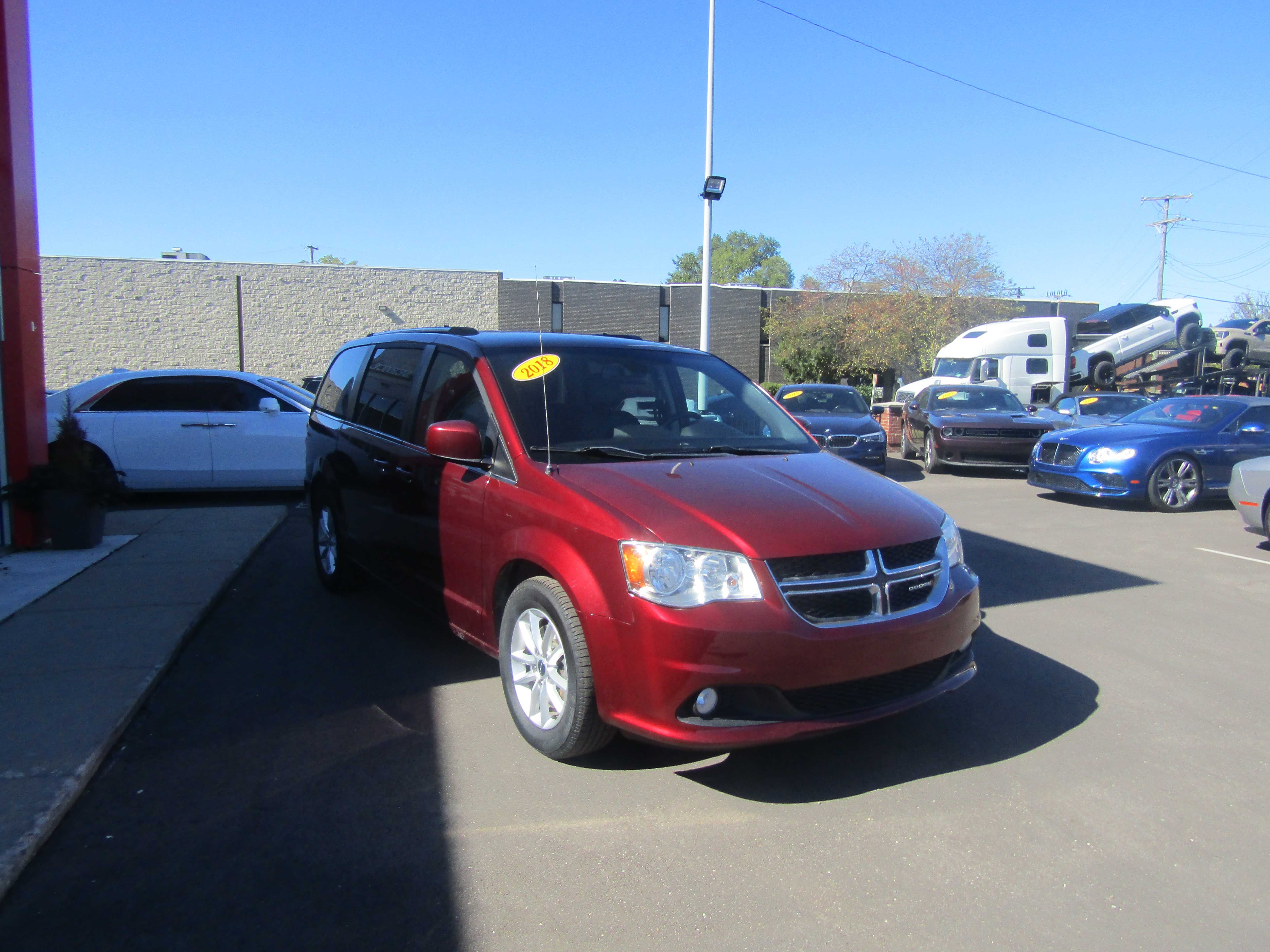 RED, 2018 DODGE GRAND CARAVAN PASSENGER Thumnail Image 5