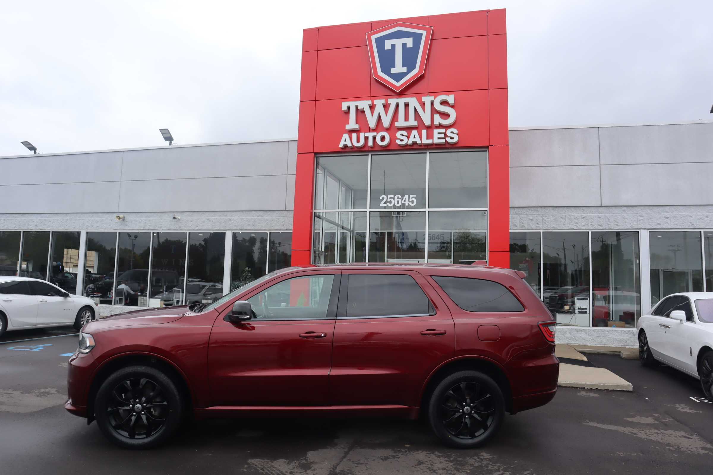 RED, 2019 DODGE DURANGO Thumnail Image 2