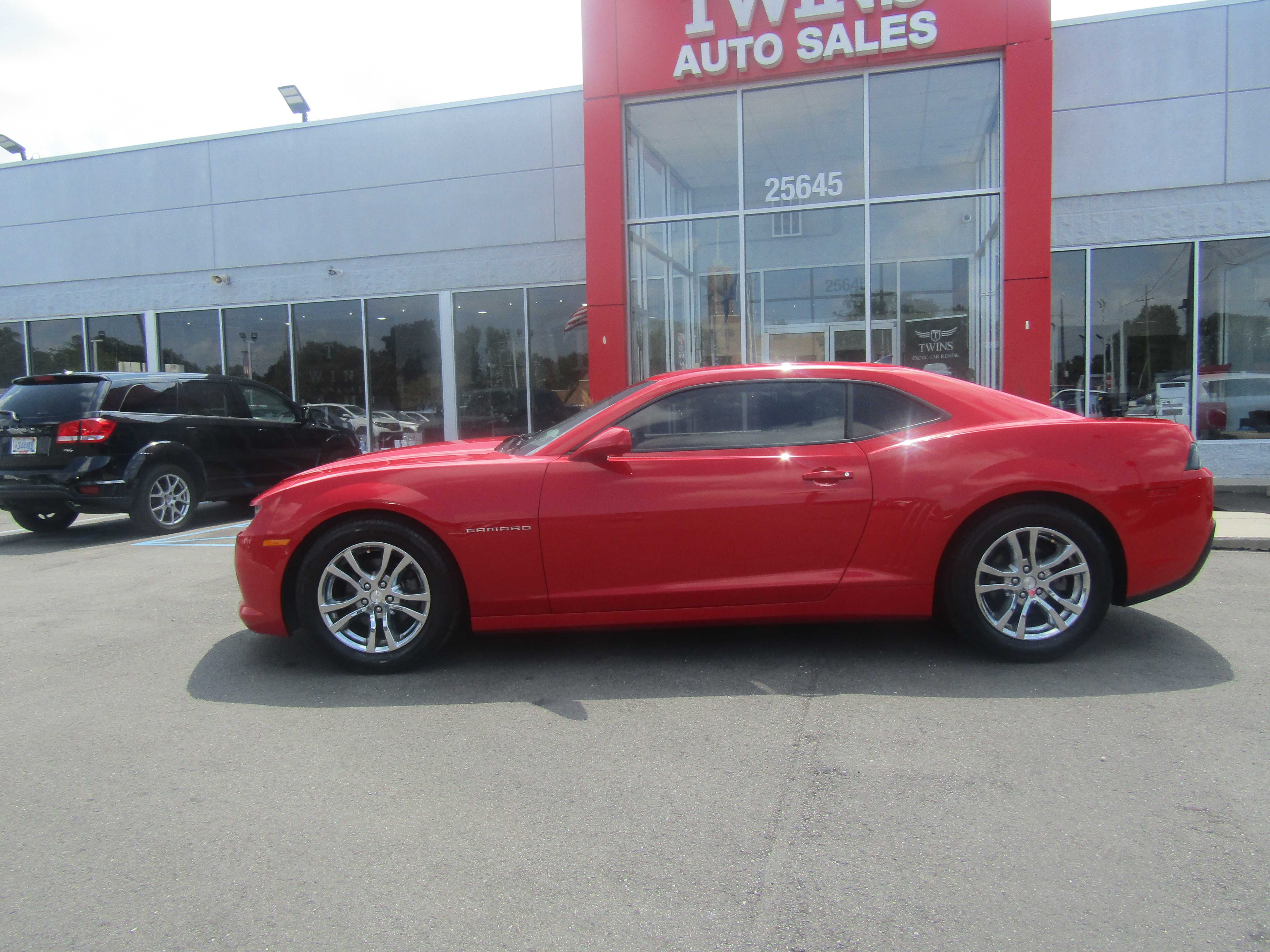 RED, 2015 CHEVROLET CAMARO Thumnail Image 2
