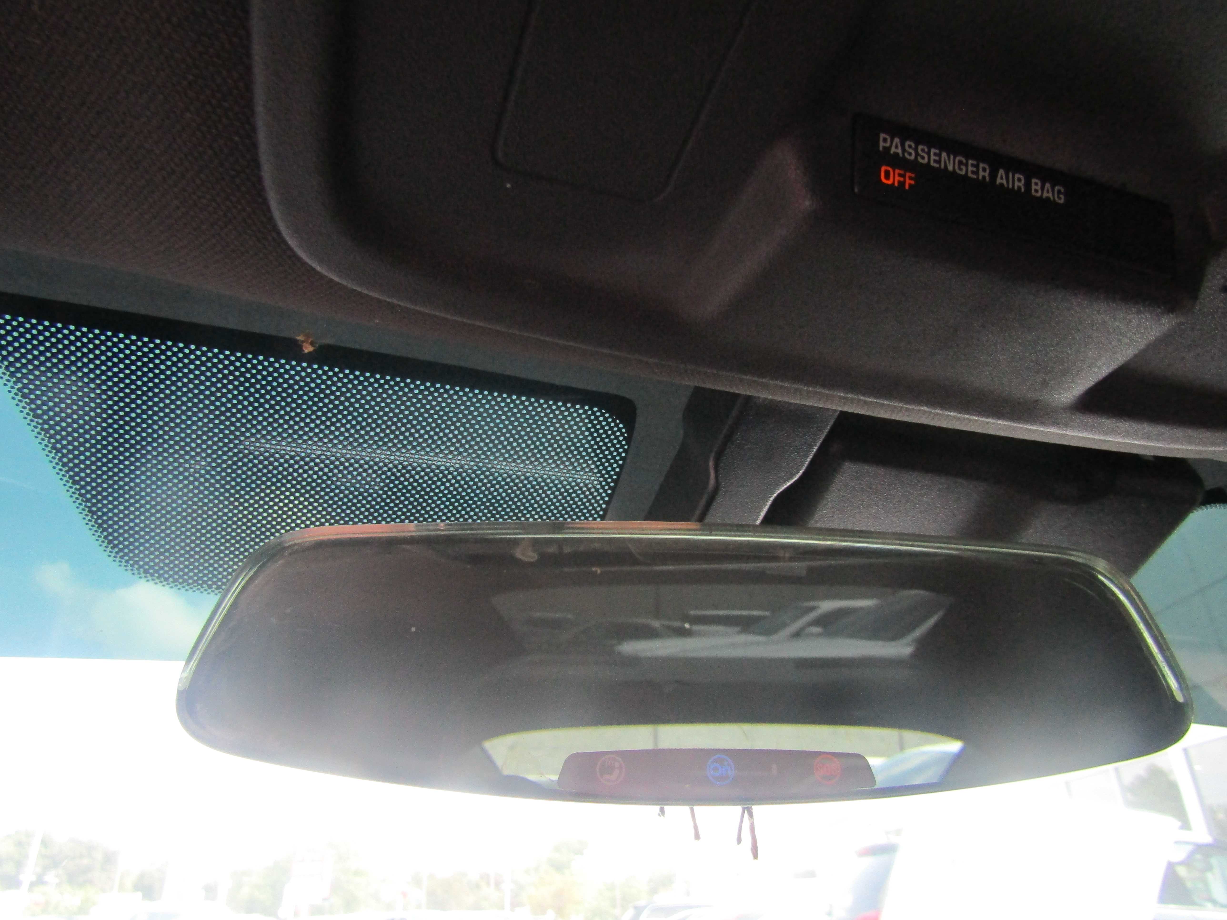 RED, 2015 CHEVROLET CAMARO Thumnail Image 18