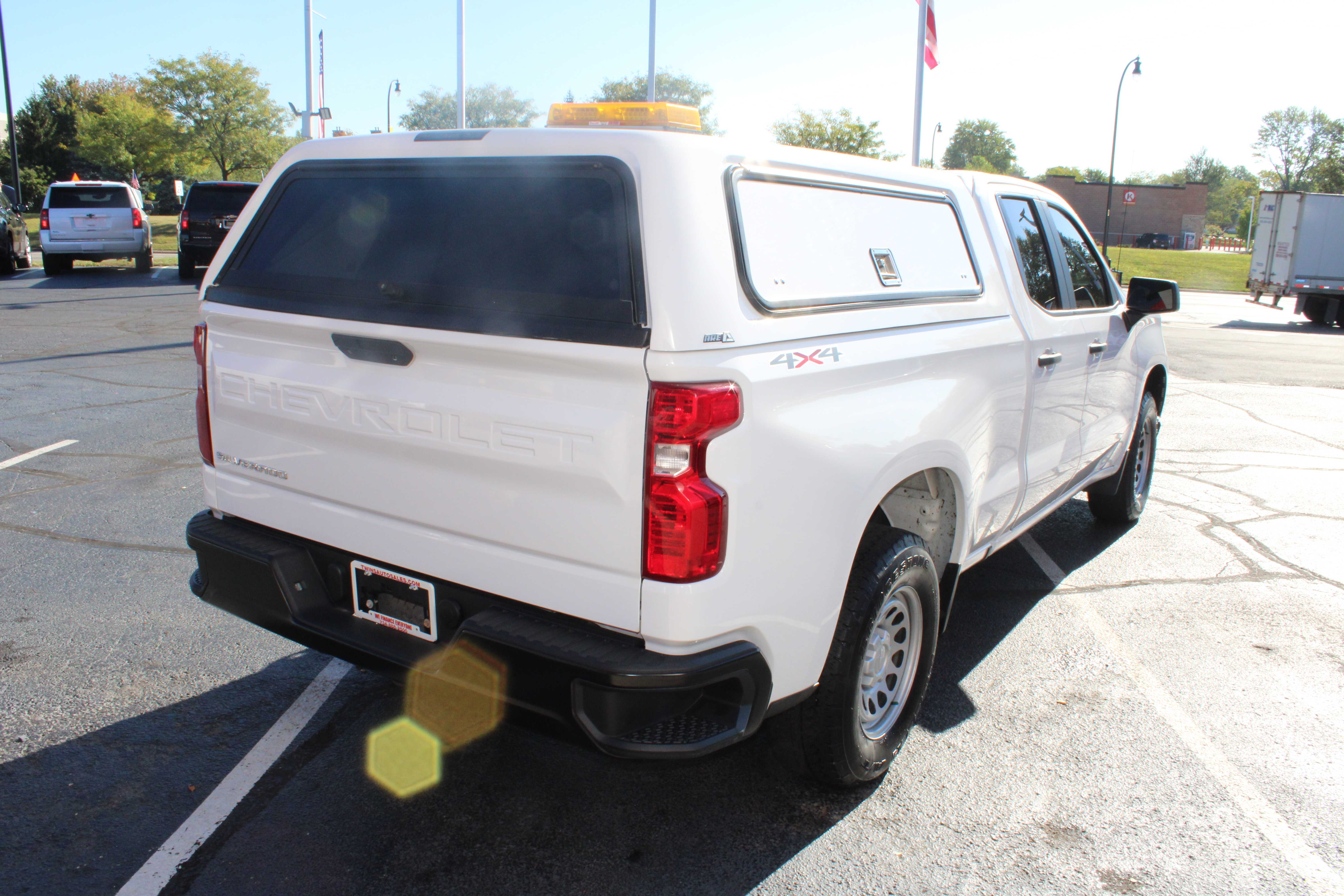 WHITE, 2019 CHEVROLET SILVERADO 1500 DOUBLE CAB Thumnail Image 6