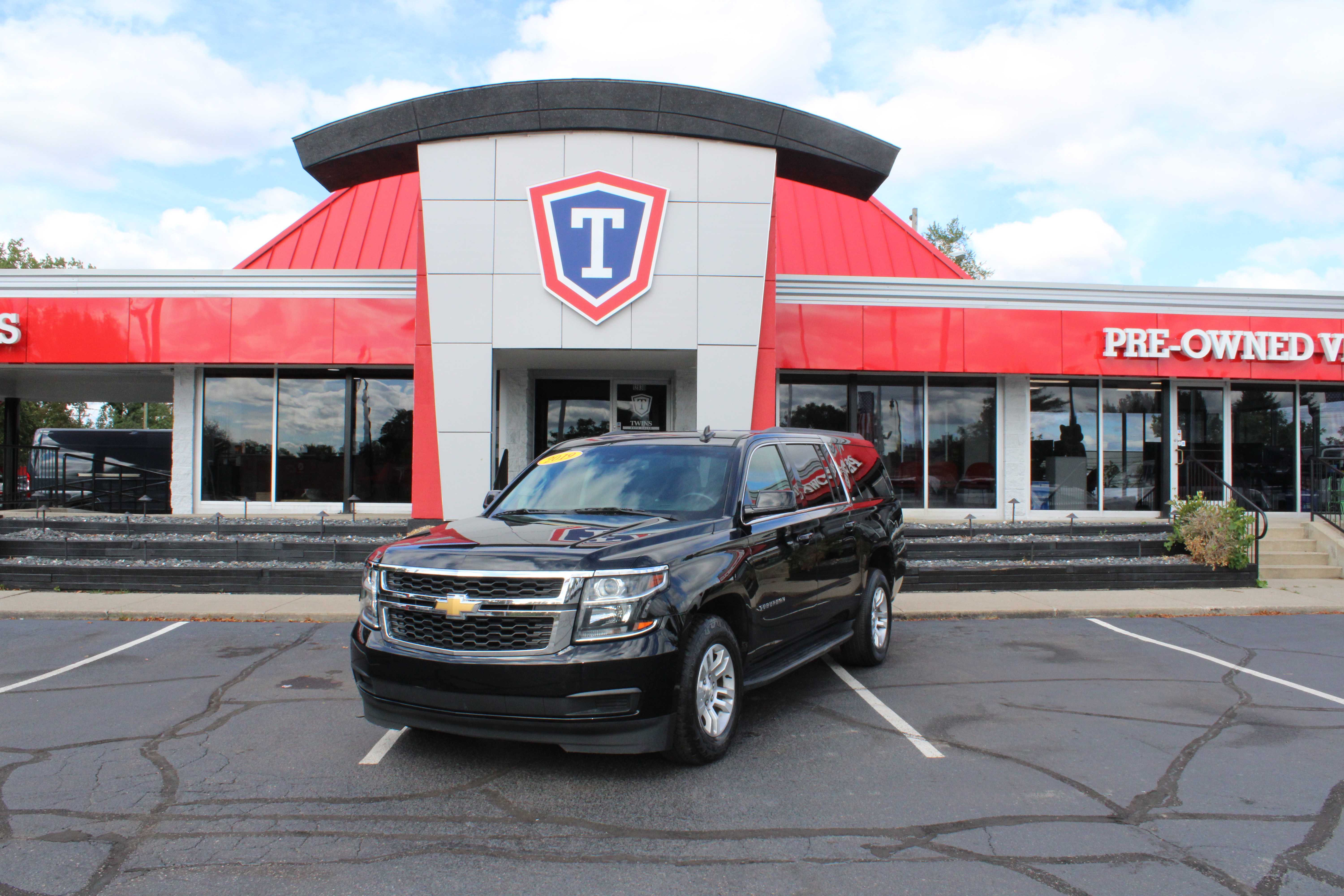BLACK, 2019 CHEVROLET SUBURBAN Thumnail Image 1