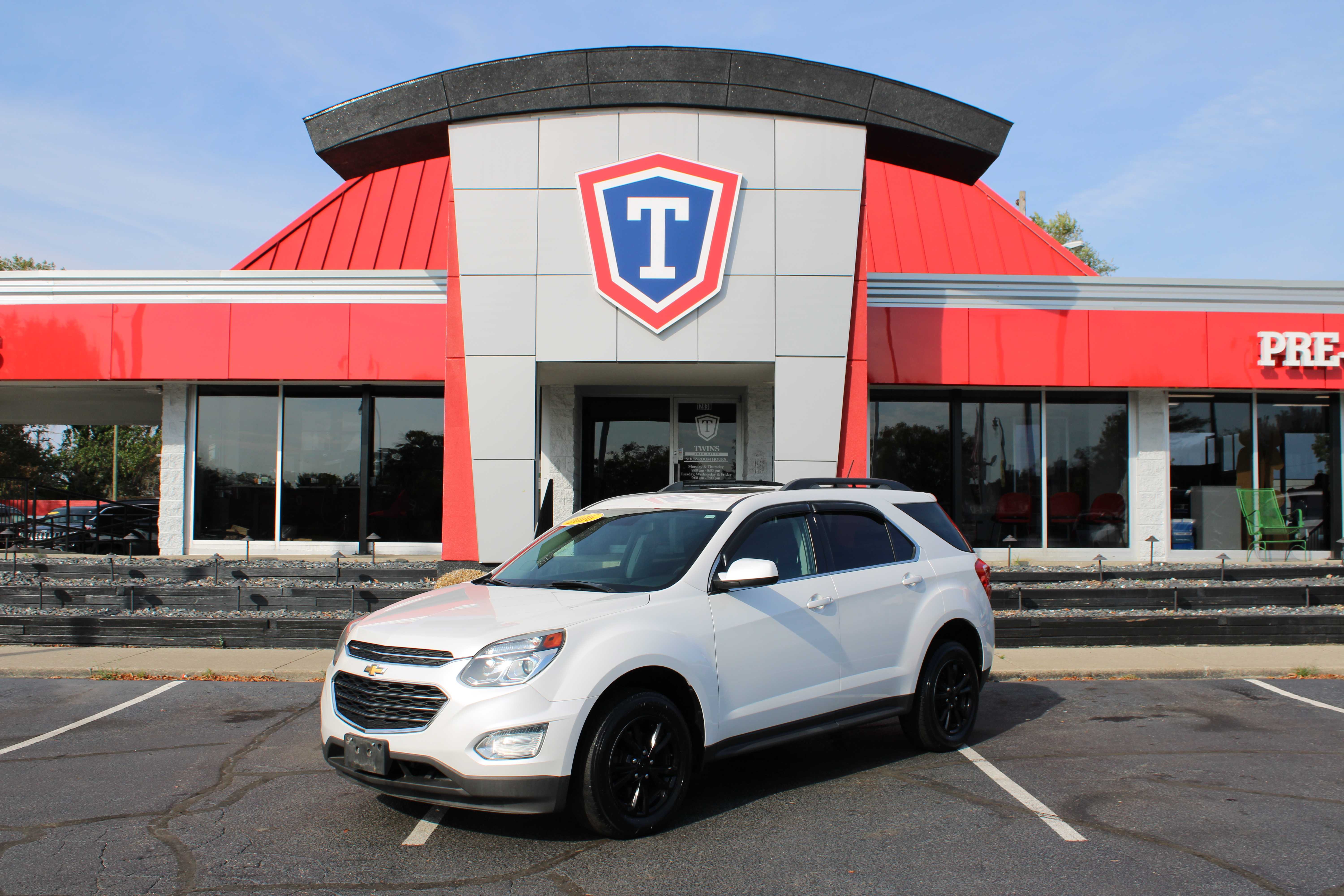 WHITE, 2016 CHEVROLET EQUINOX Thumnail Image 1