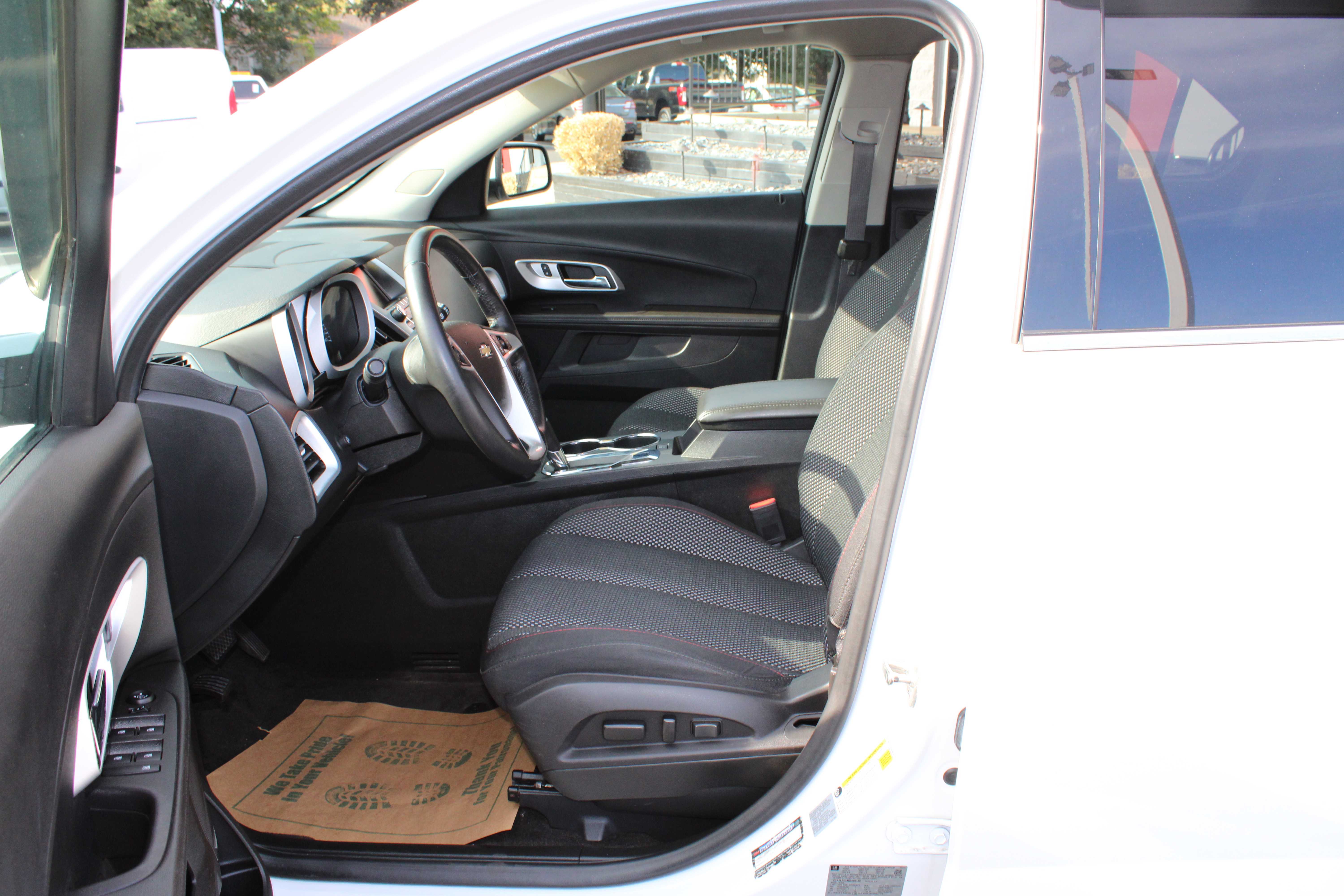 WHITE, 2016 CHEVROLET EQUINOX Thumnail Image 10