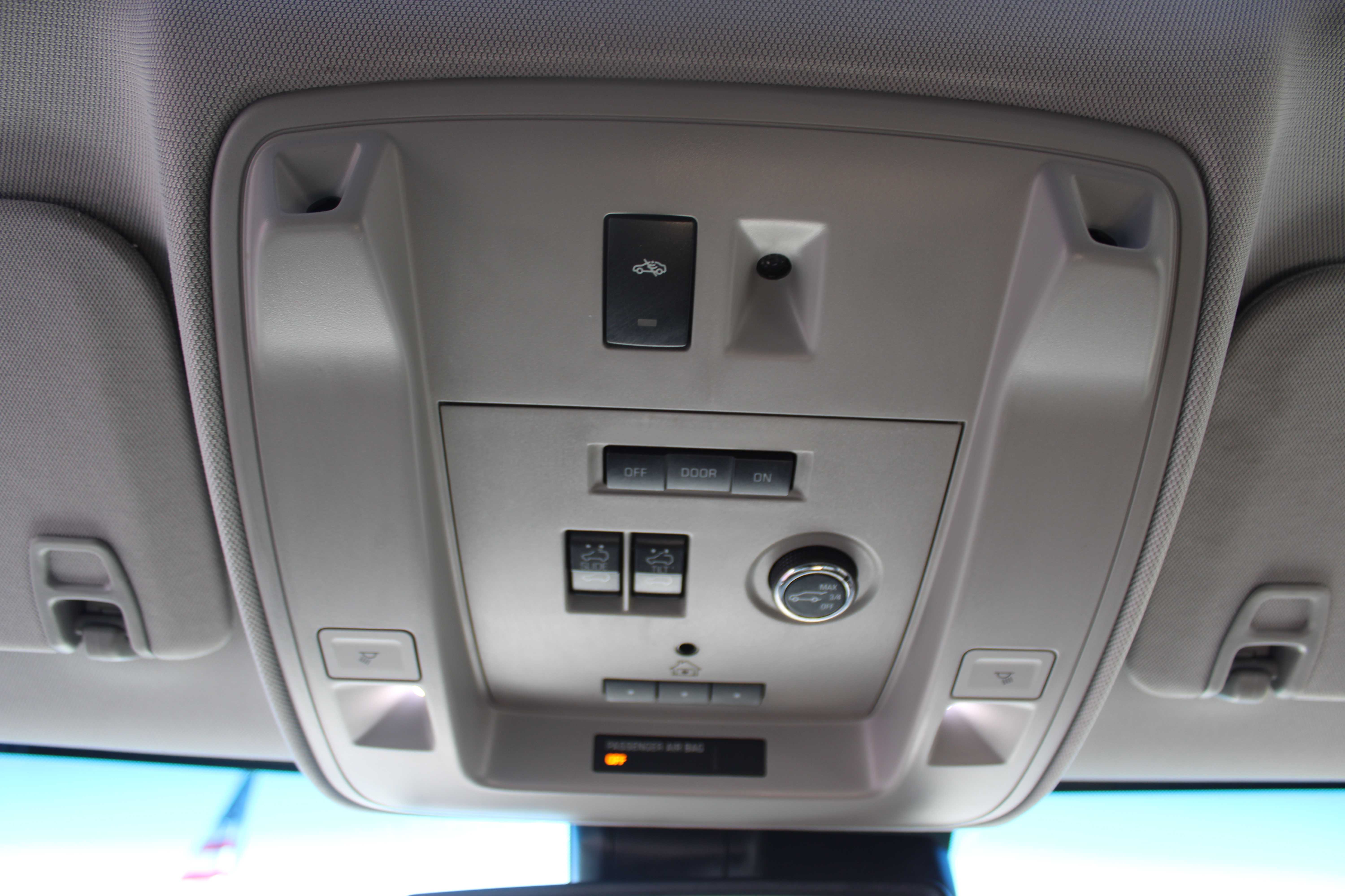 BLACK, 2015 CADILLAC ESCALADE Thumnail Image 19