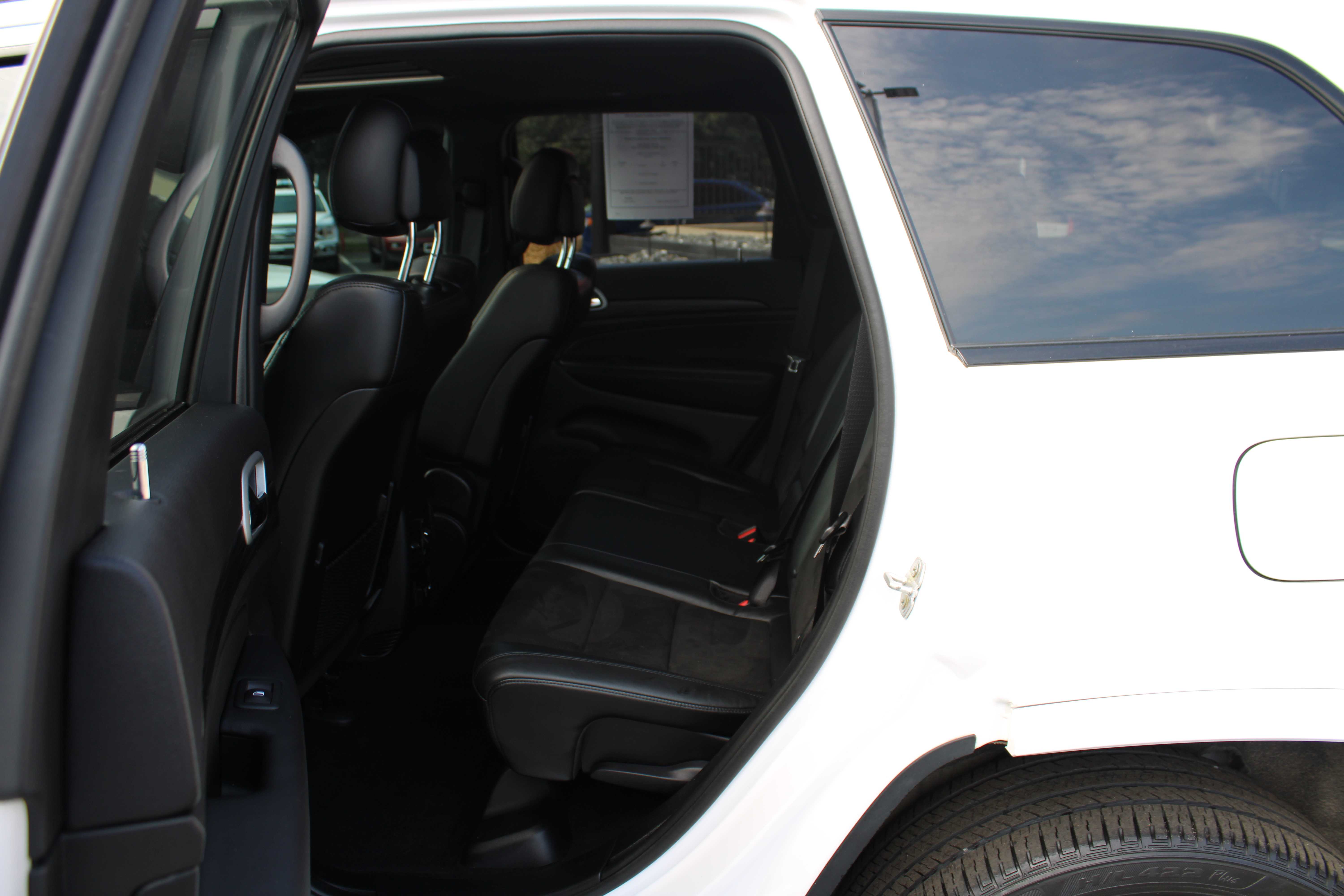 WHITE, 2021 JEEP GRAND CHEROKEE Thumnail Image 22