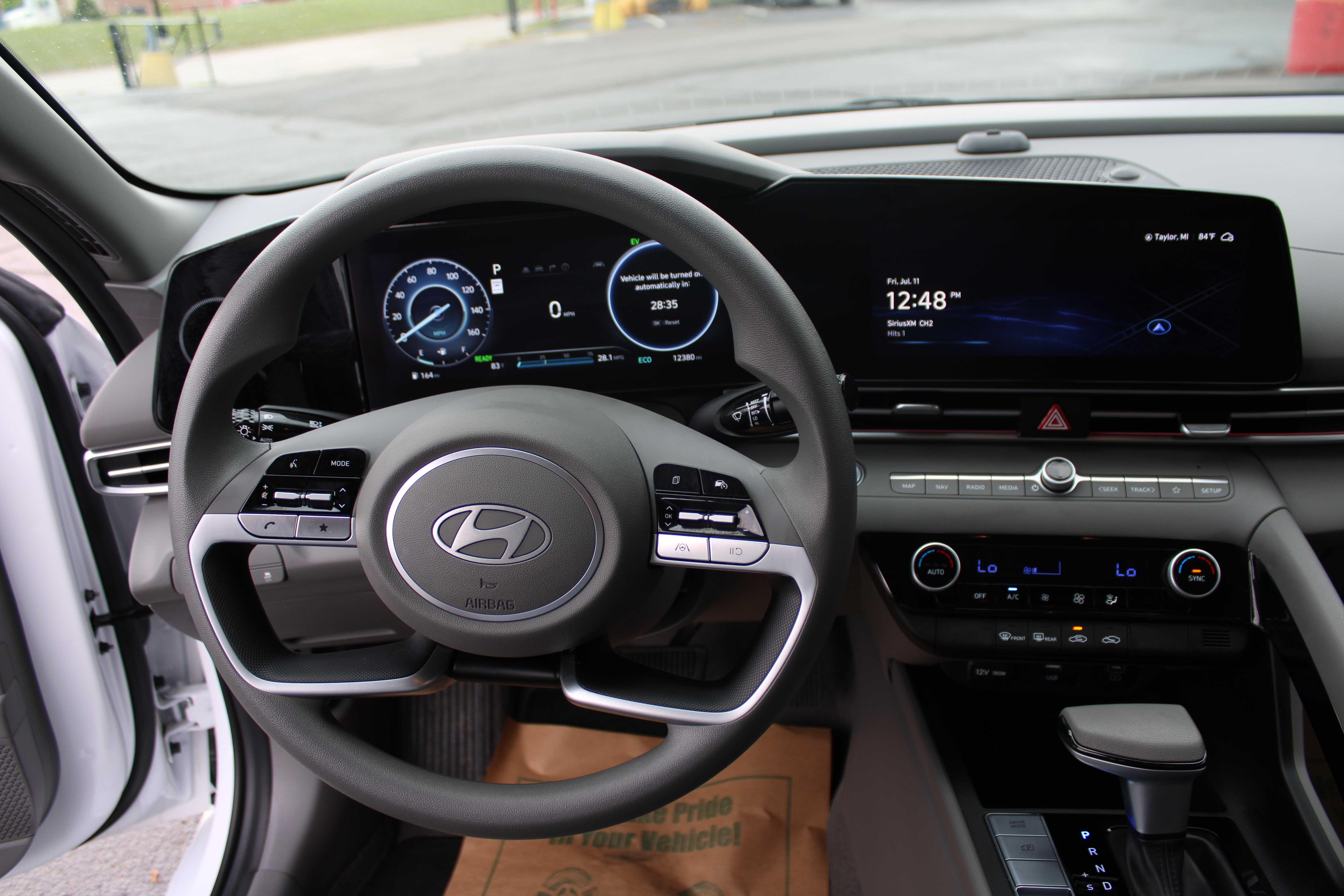 WHITE, 2024 HYUNDAI ELANTRA HYBRID Thumnail Image 11