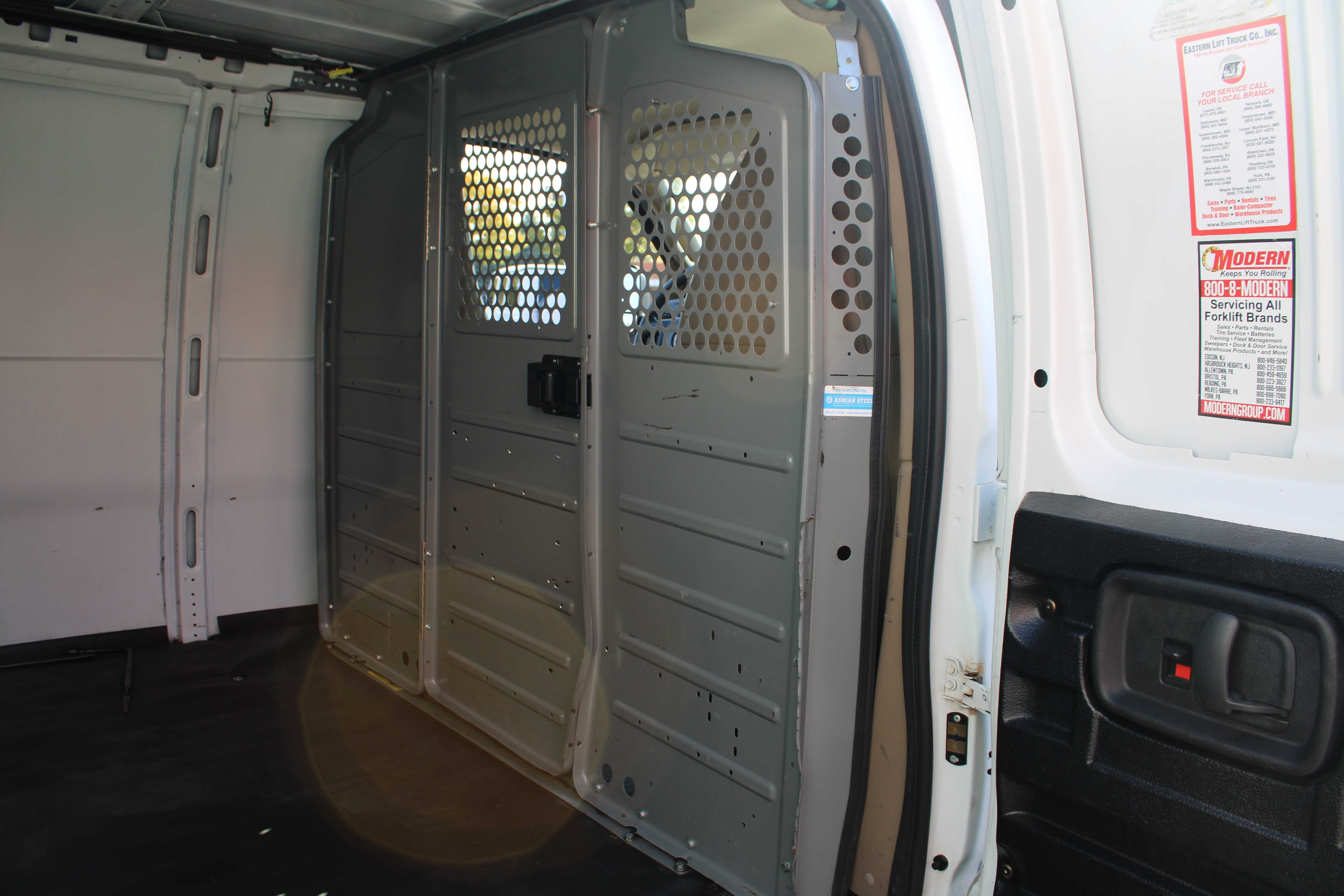 WHITE, 2019 GMC SAVANA 3500 CARGO Thumnail Image 16