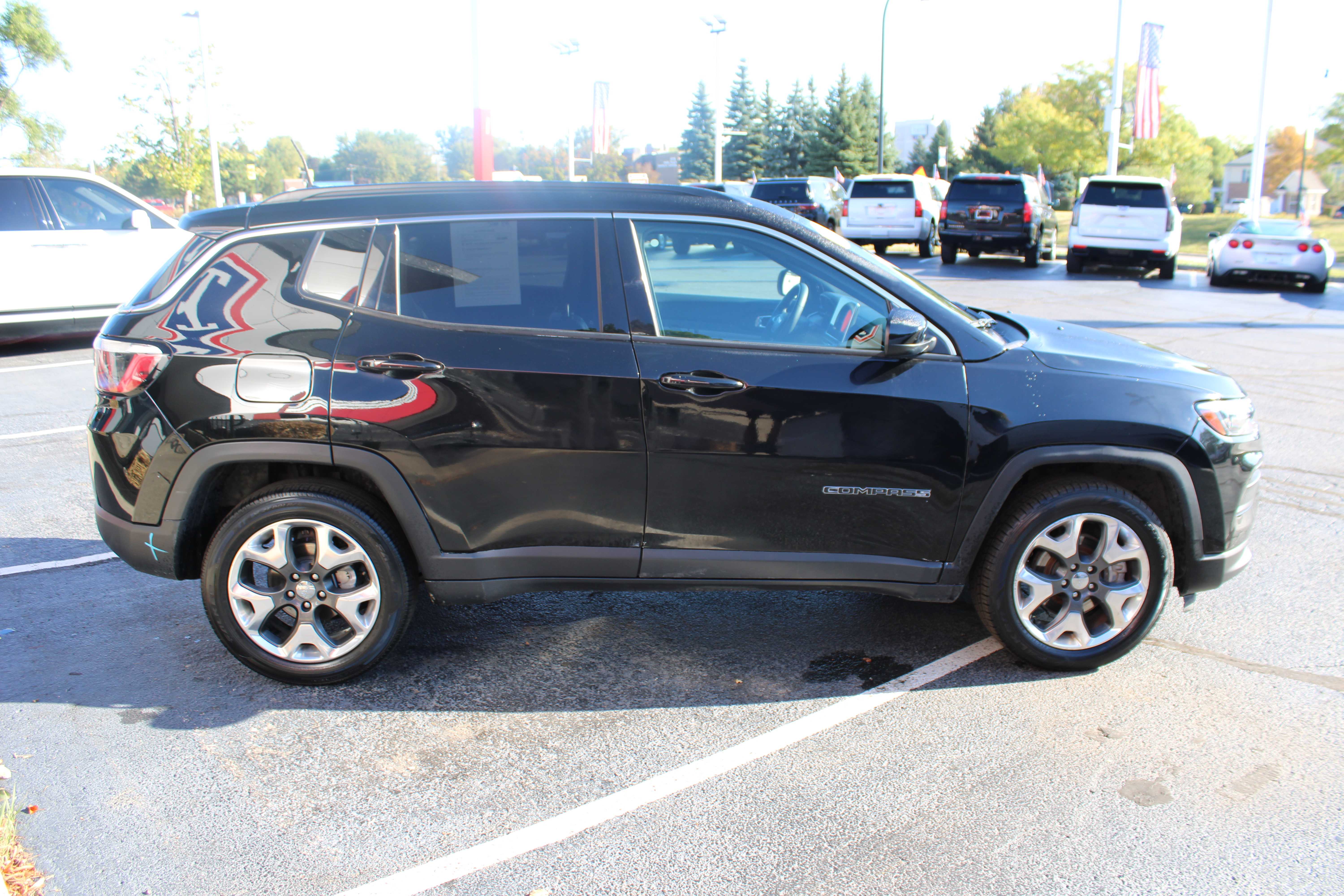 BLACK, 2024 JEEP COMPASS Thumnail Image 5