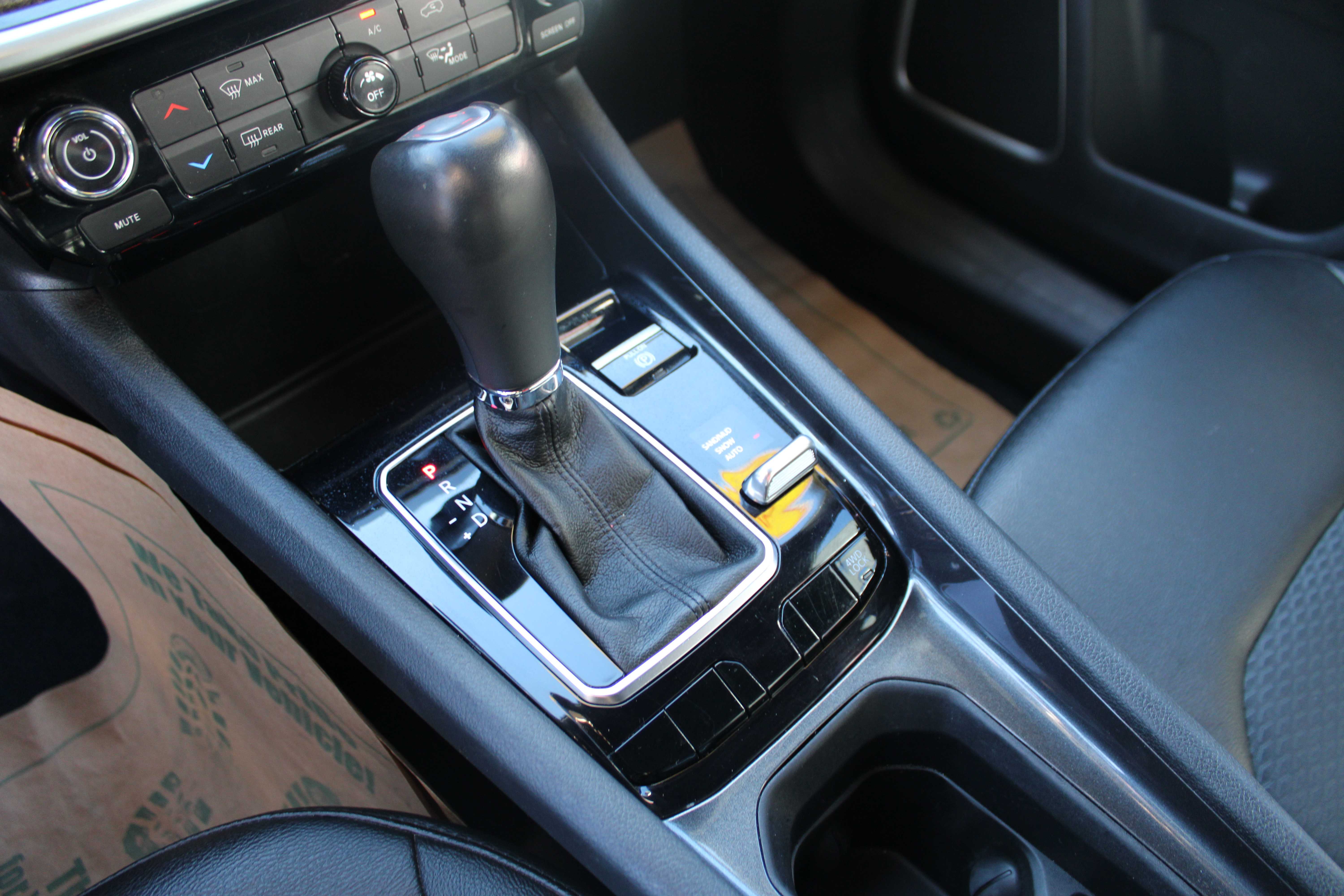 BLACK, 2024 JEEP COMPASS Thumnail Image 13