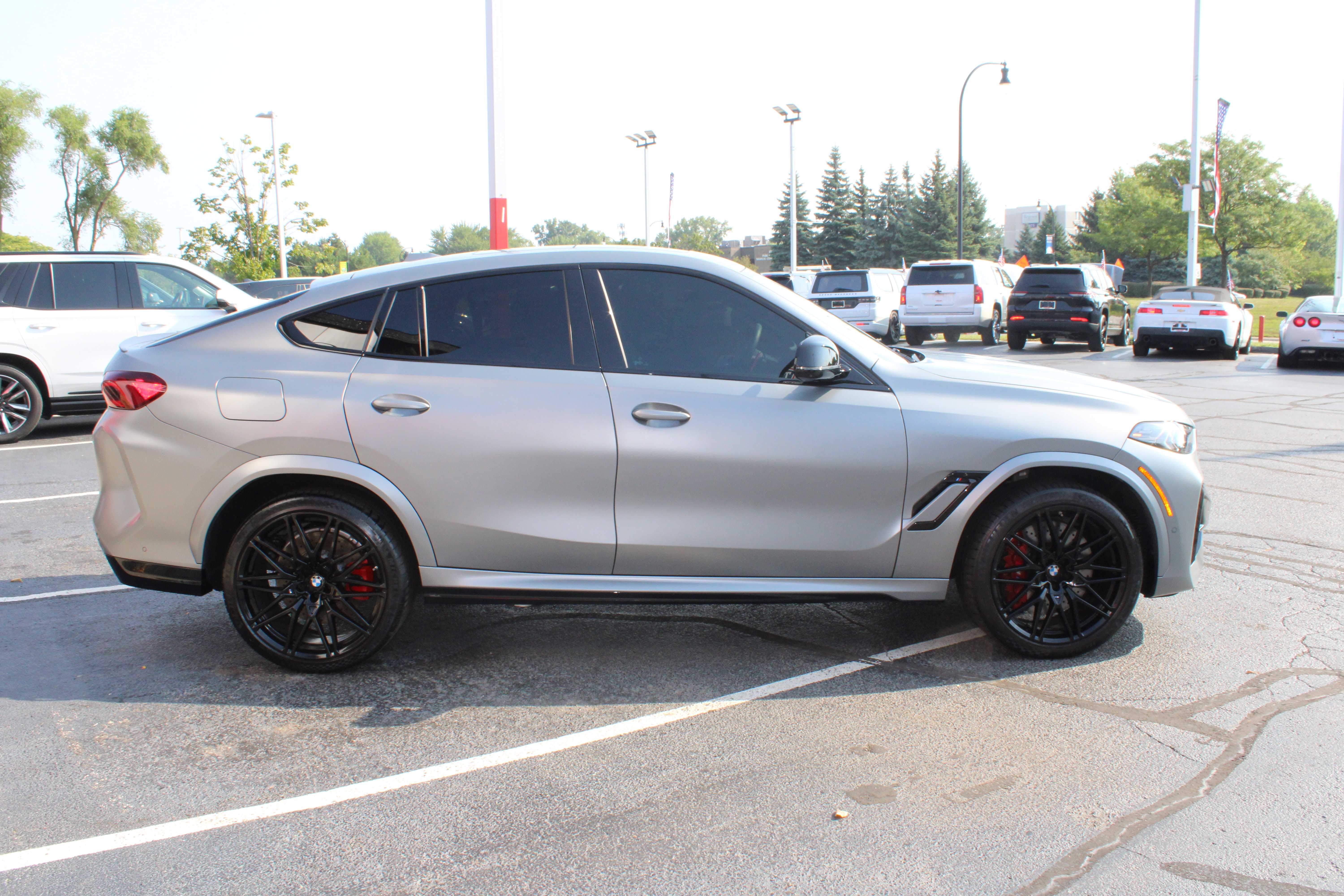 GREY, 2025 BMW X6 M Thumnail Image 7