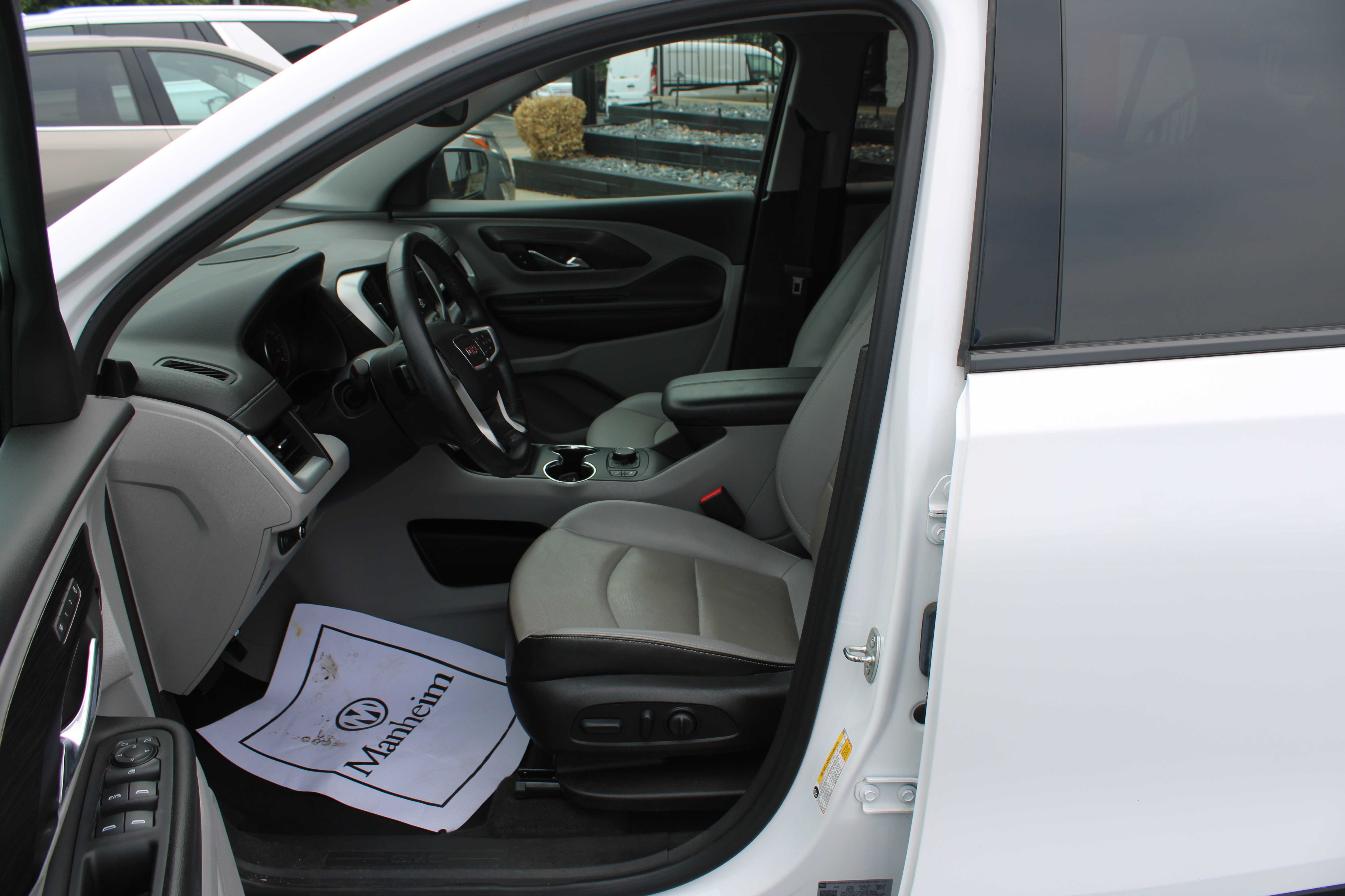 WHITE, 2023 GMC TERRAIN Thumnail Image 10
